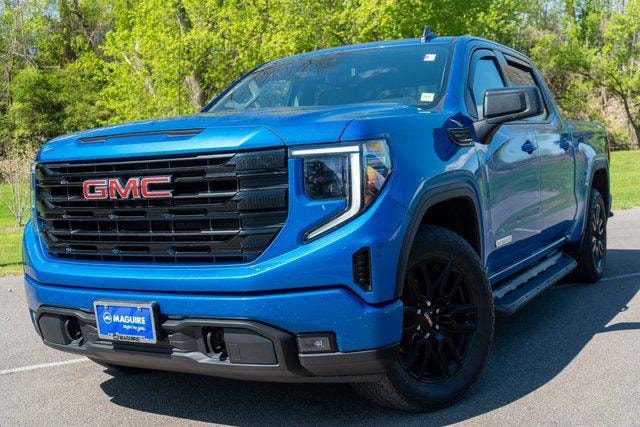 2023 GMC Sierra