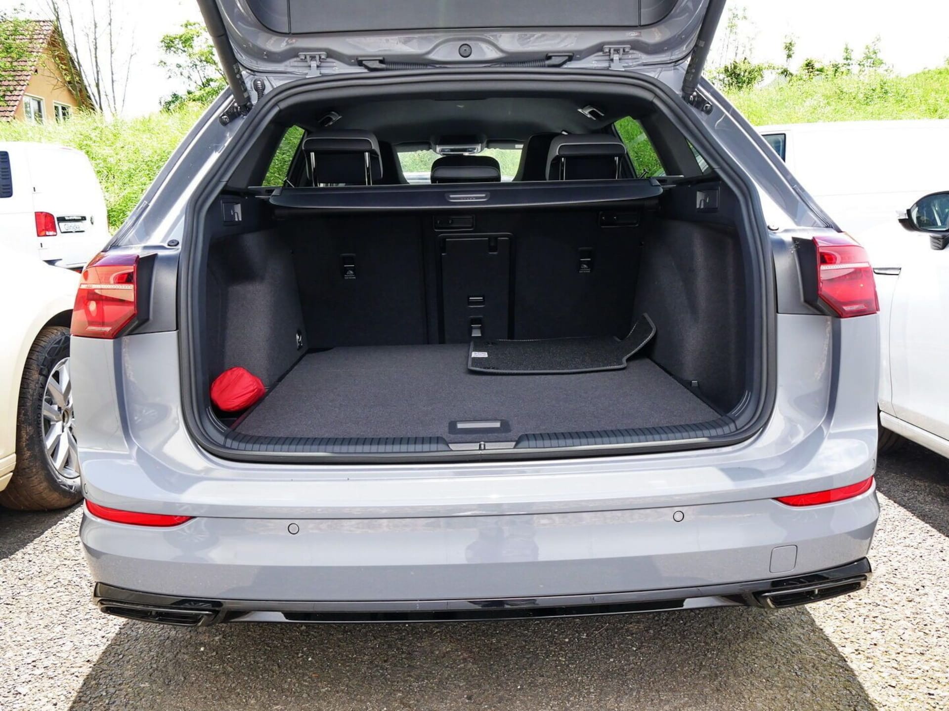 Volkswagen Golf Variant R-Line