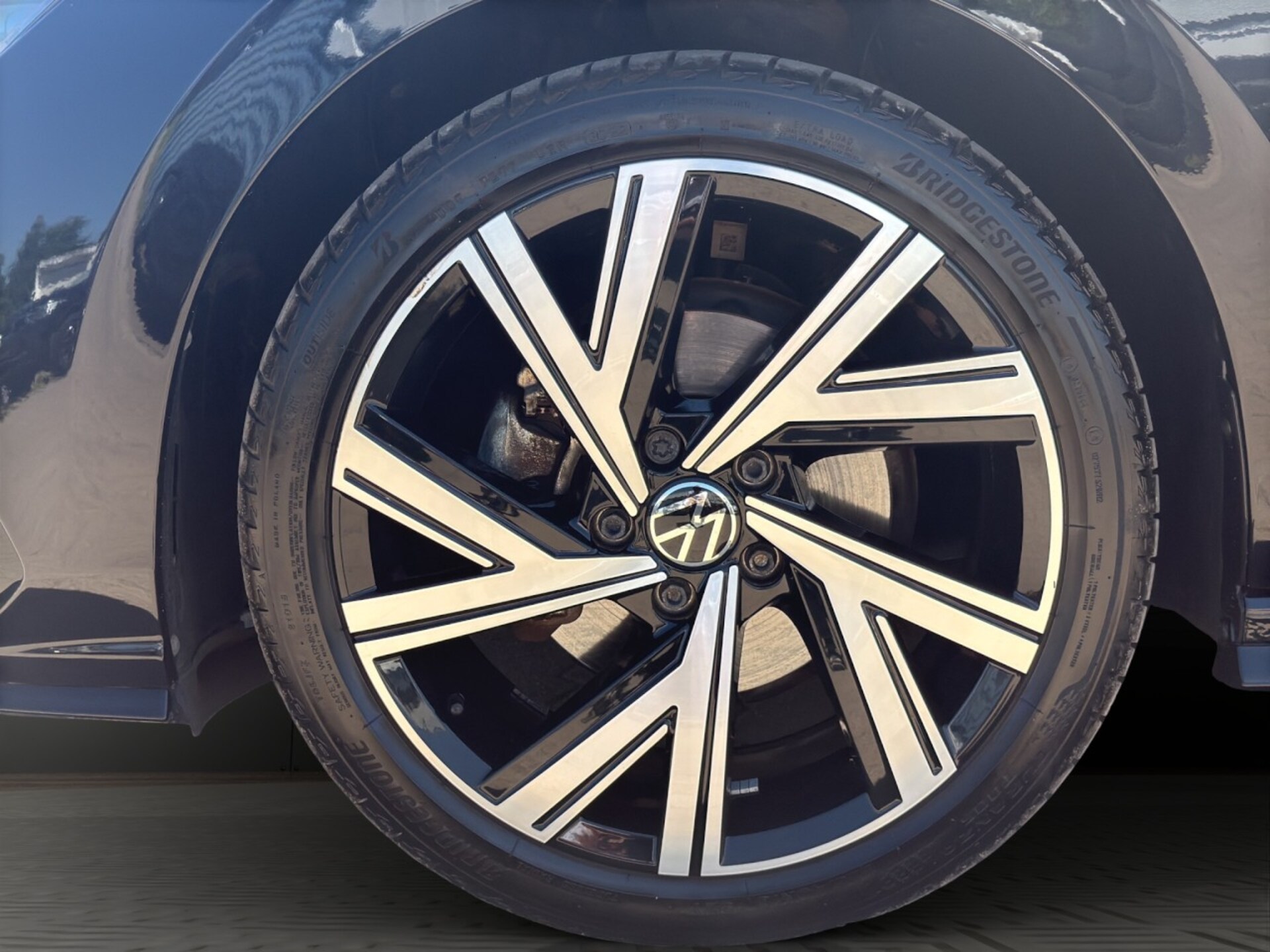 Volkswagen Golf R-Line