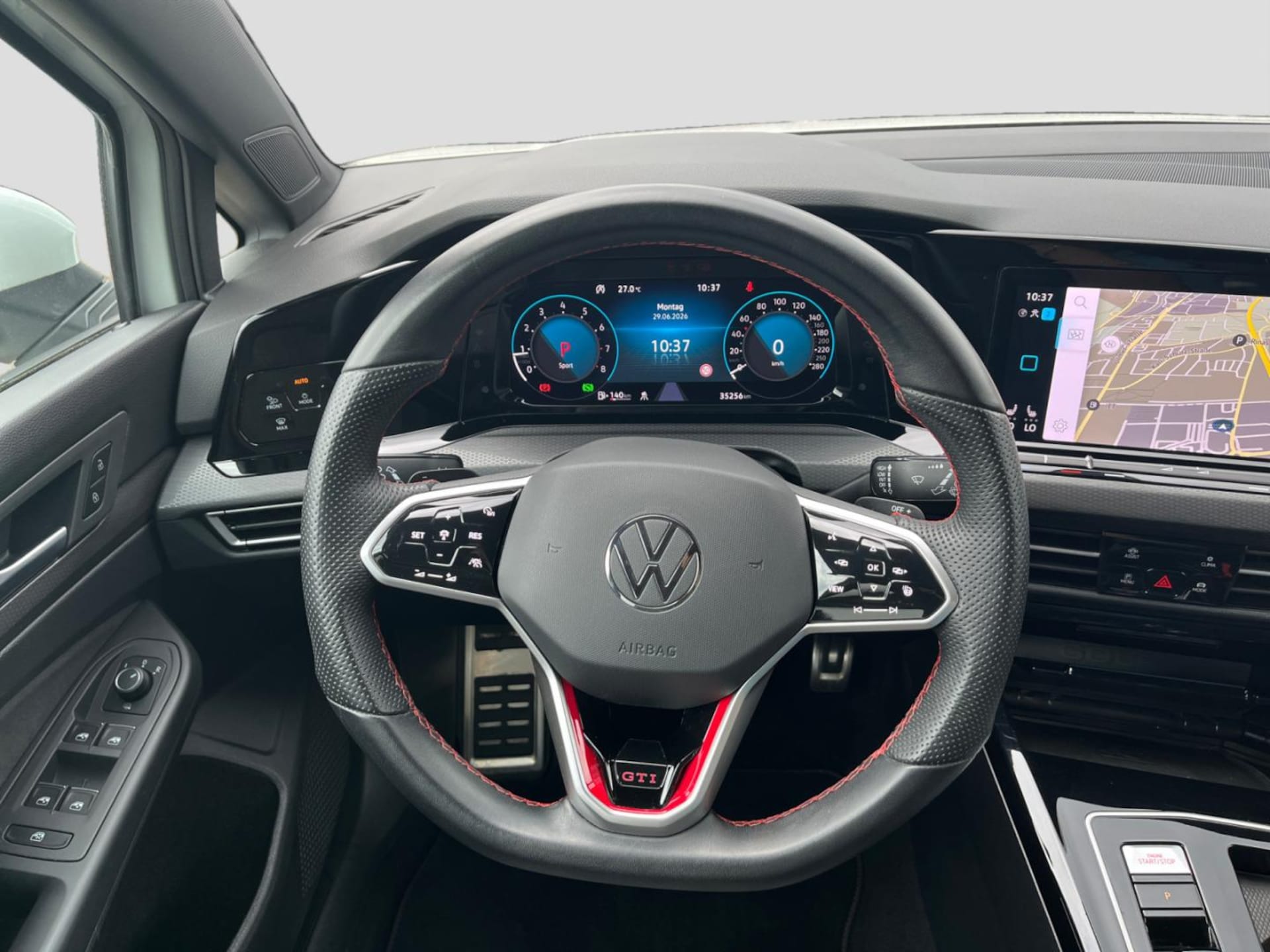 Volkswagen Golf GTI