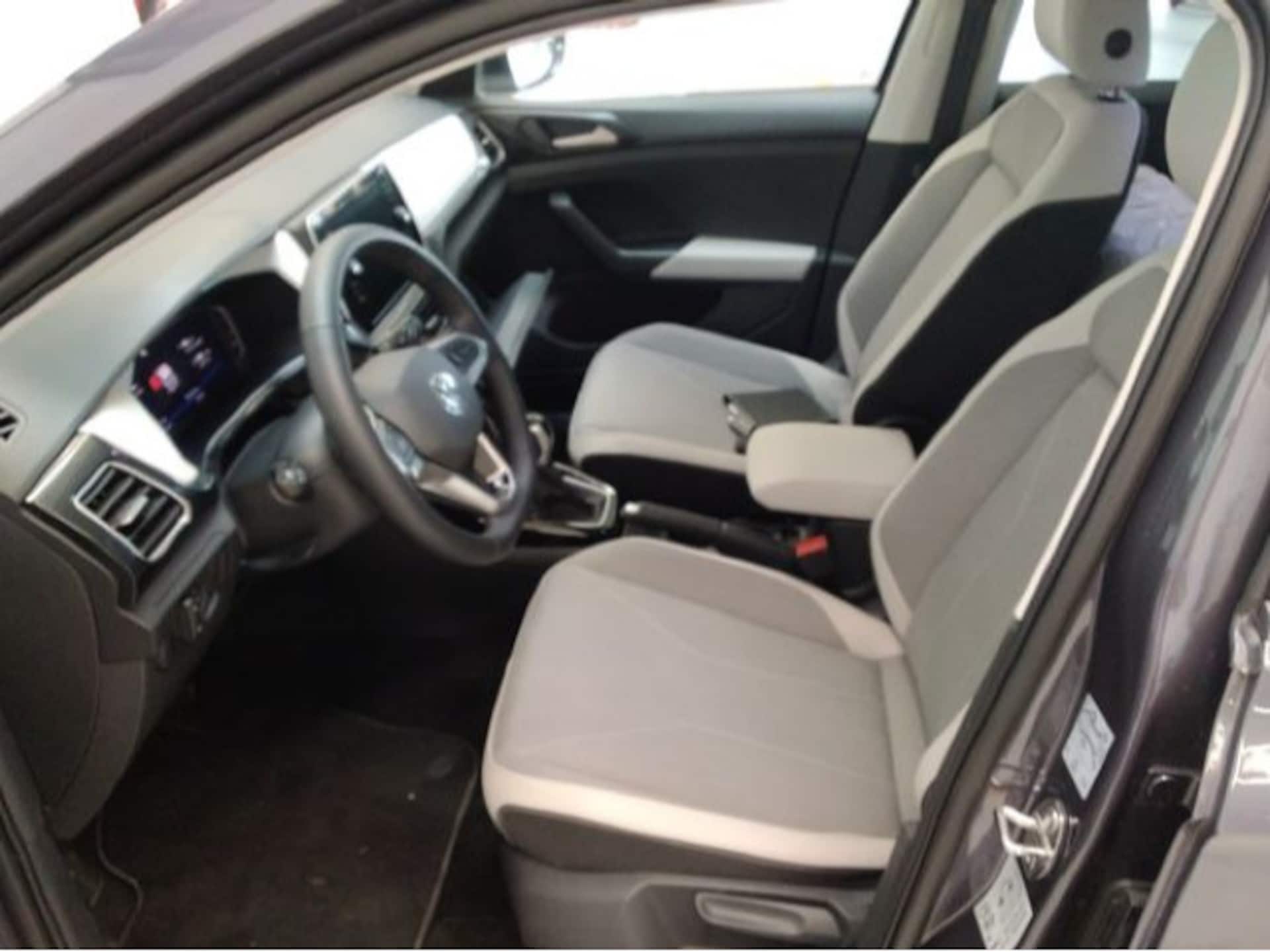 Volkswagen T-Cross Style