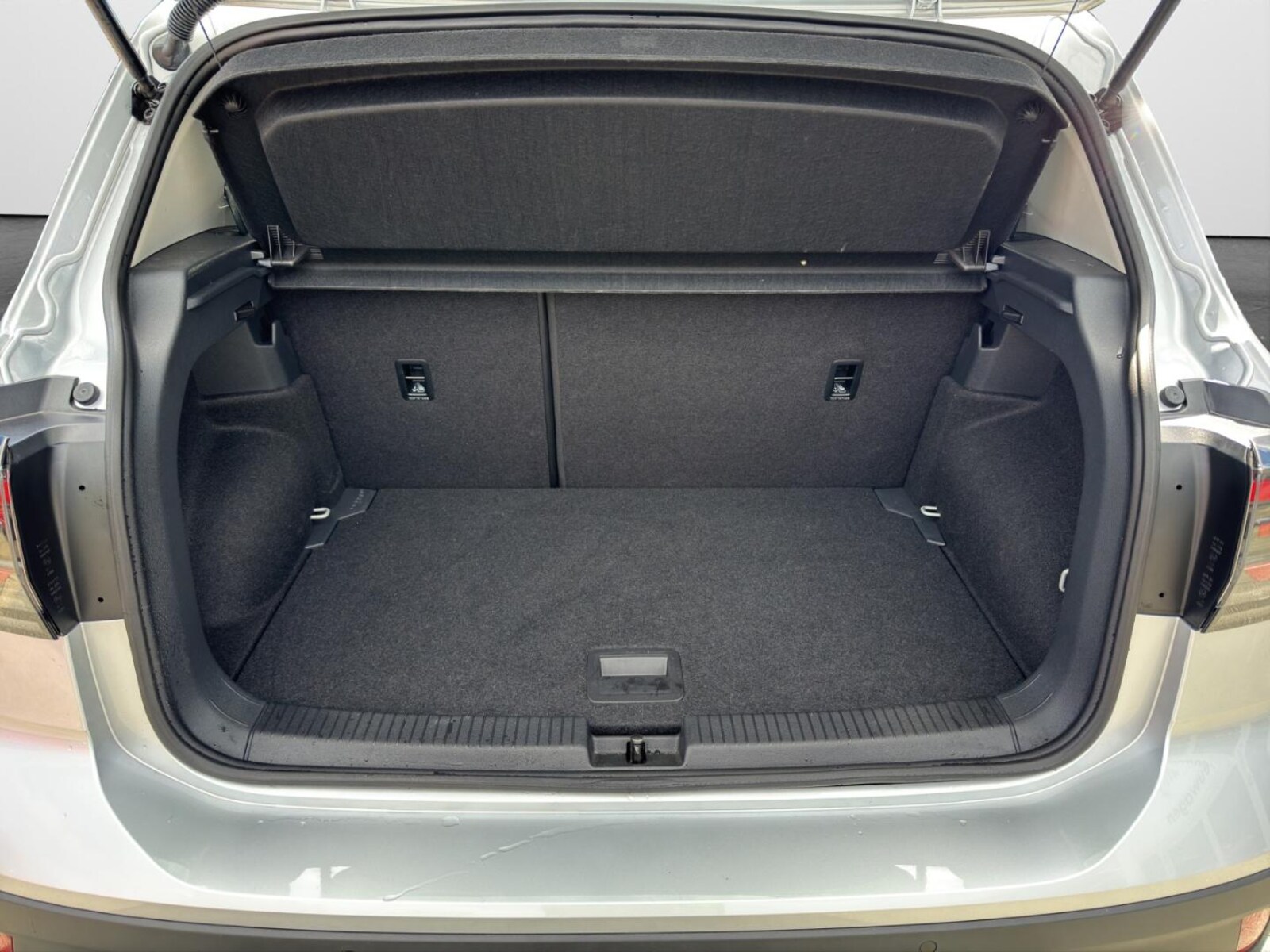 Volkswagen T-Cross – Bild 13