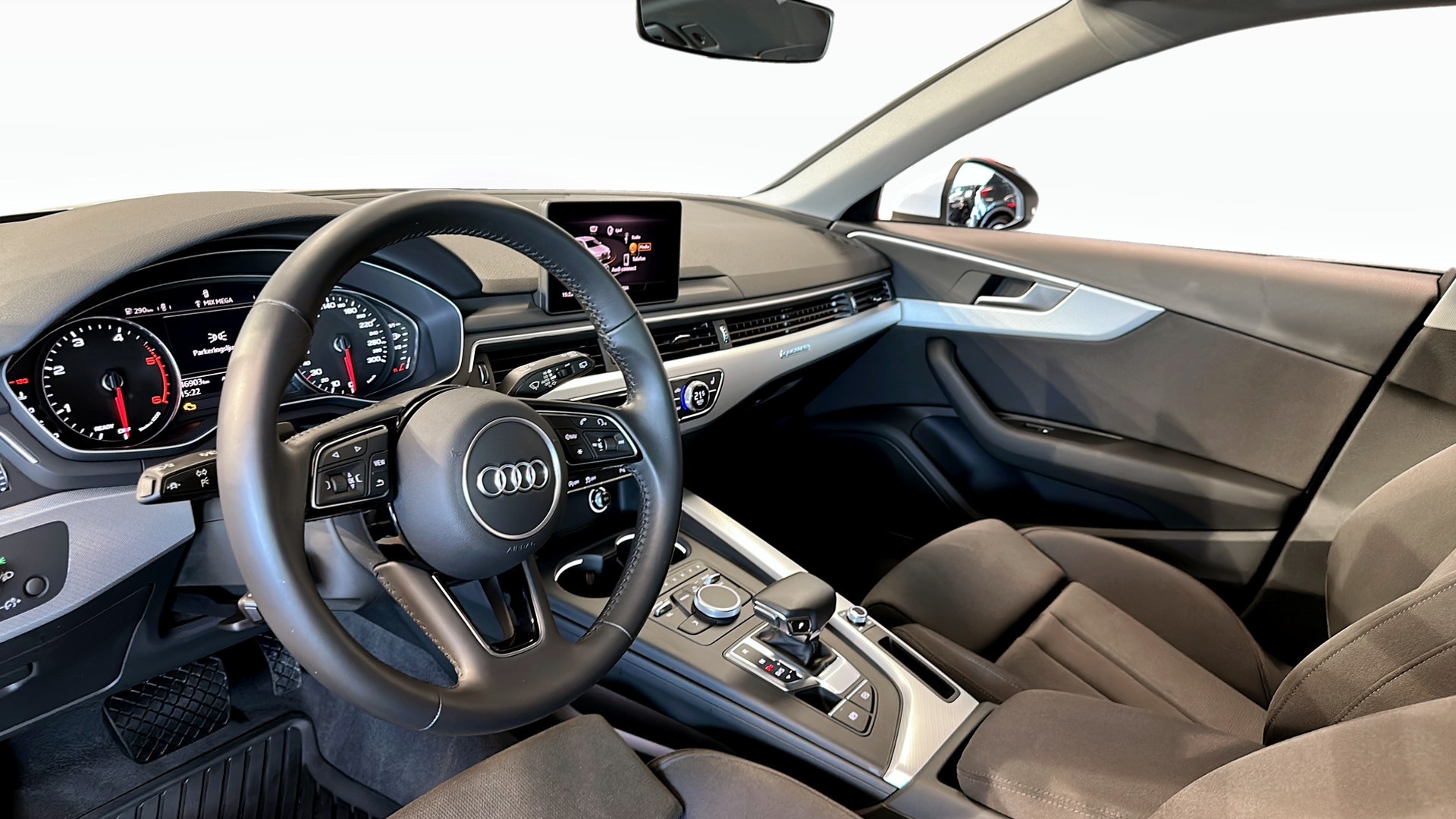 Image about Audi A4 Avant (Stängd för nybeställning) A4 Avant 40 TDI quattro Proline Sport 190 hk S tronic