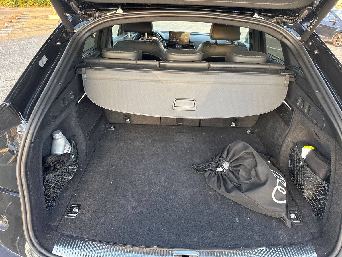 Image about Audi Q5 Sportback TFSI e S line 55 TFSI e quattro 270 kW (367 ch) S tronic