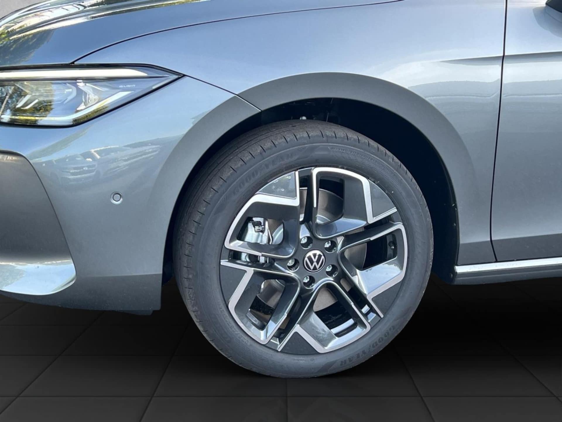 Volkswagen Passat Elegance