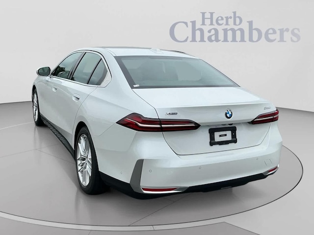 2024 BMW 530i