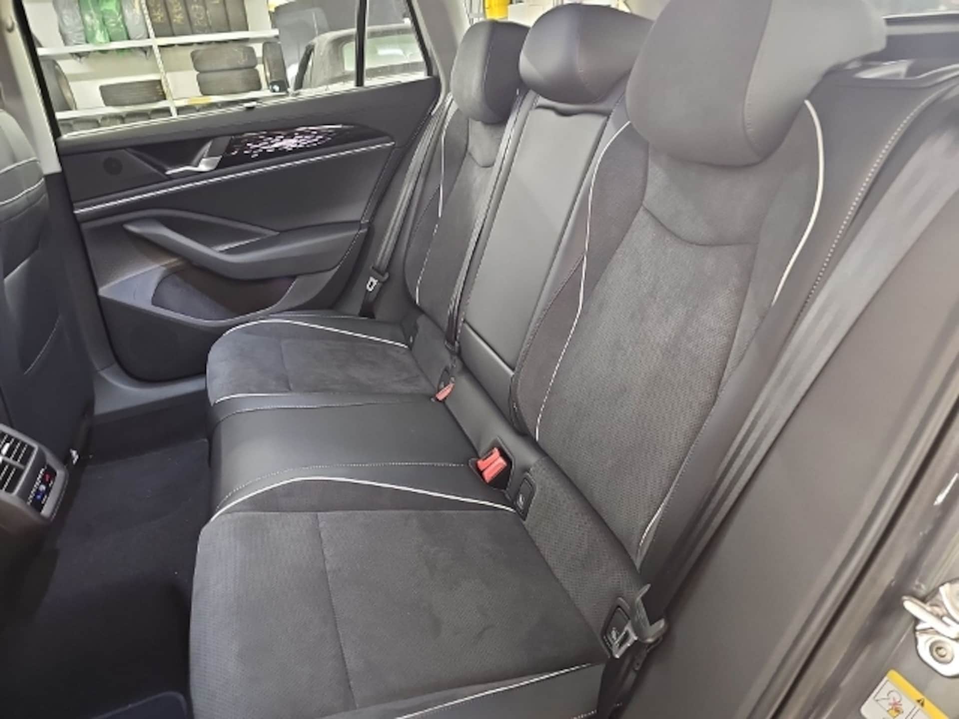 Volkswagen Passat Business