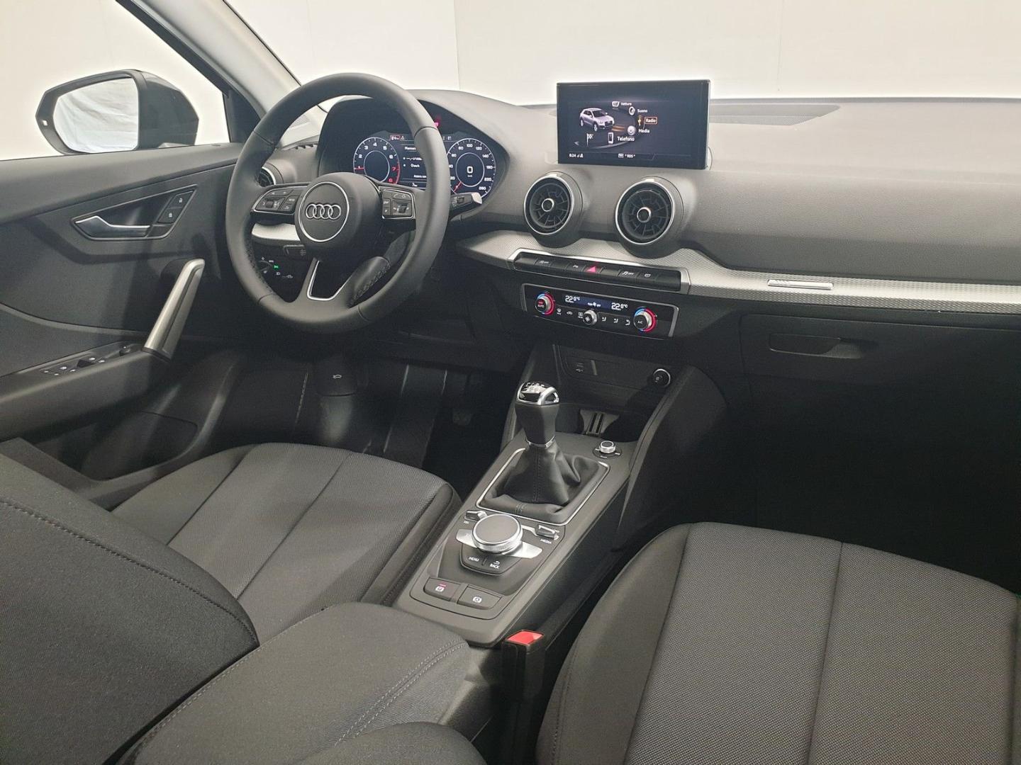 Image about Audi Q2 Business 30 TFSI 81 kW (110 CV) 6-marce