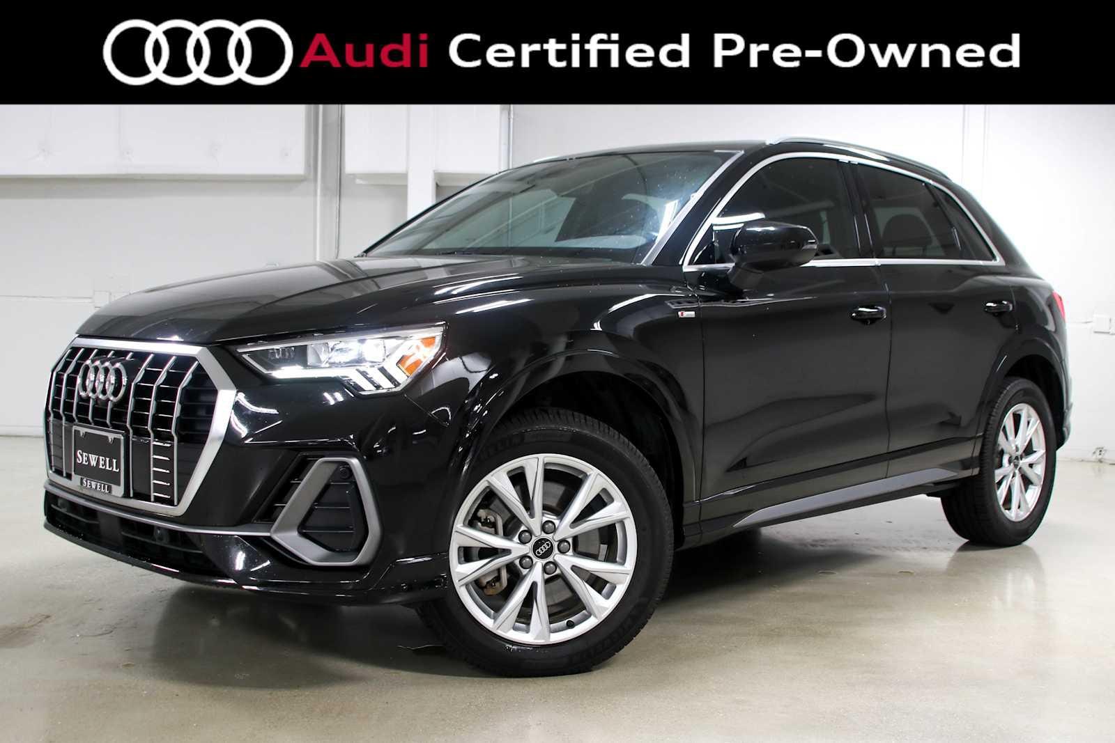 2022 Audi Q3 45 TFSI S Line Premium Plus quattro's photo