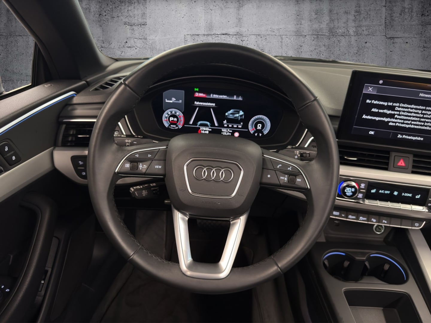 Bild über Audi A5 Cabriolet S line 40 TFSI S tronic - für weitere Informationen kontaktieren Sie den Audi Partner