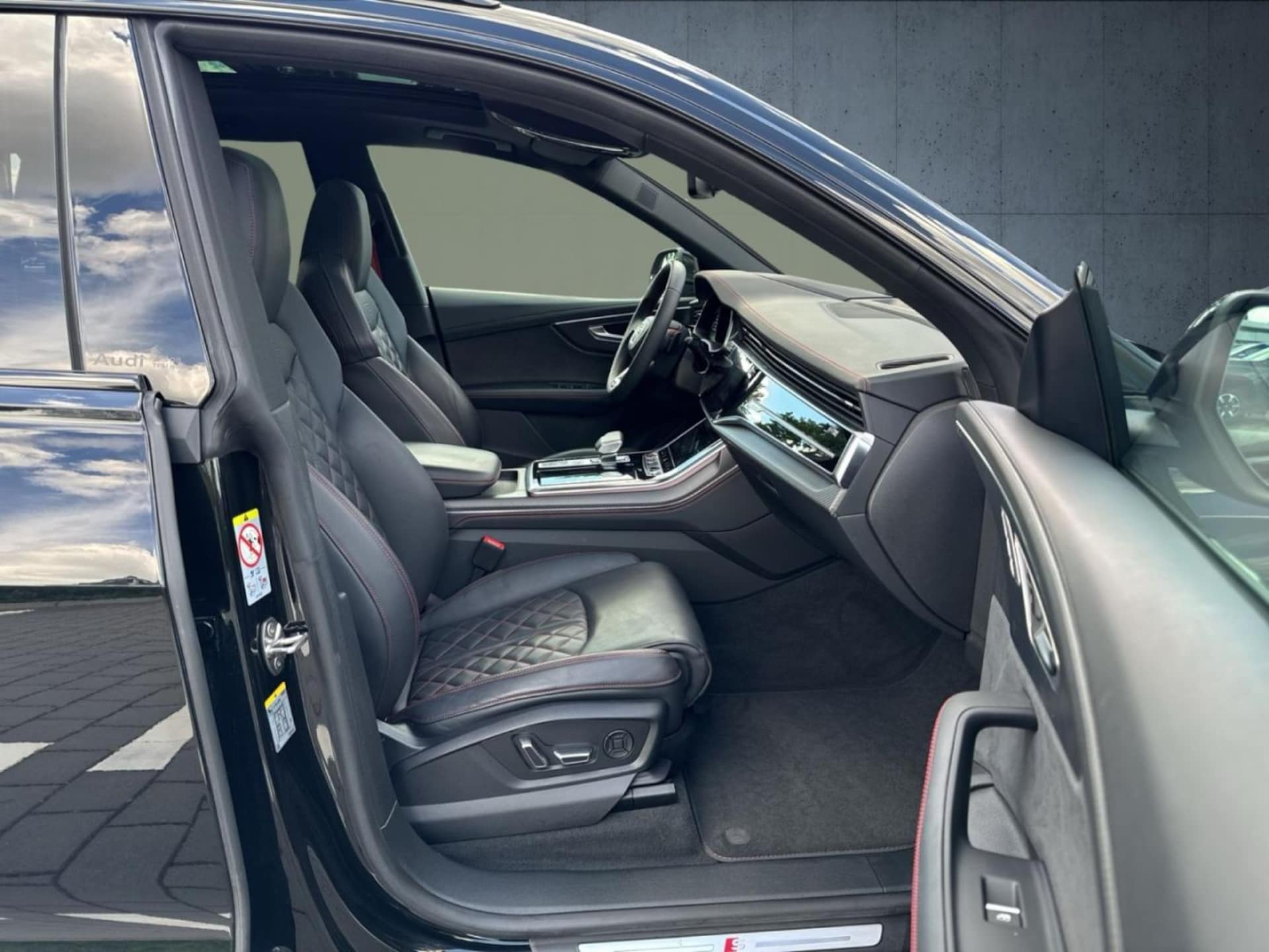 Audi SQ8 SUV