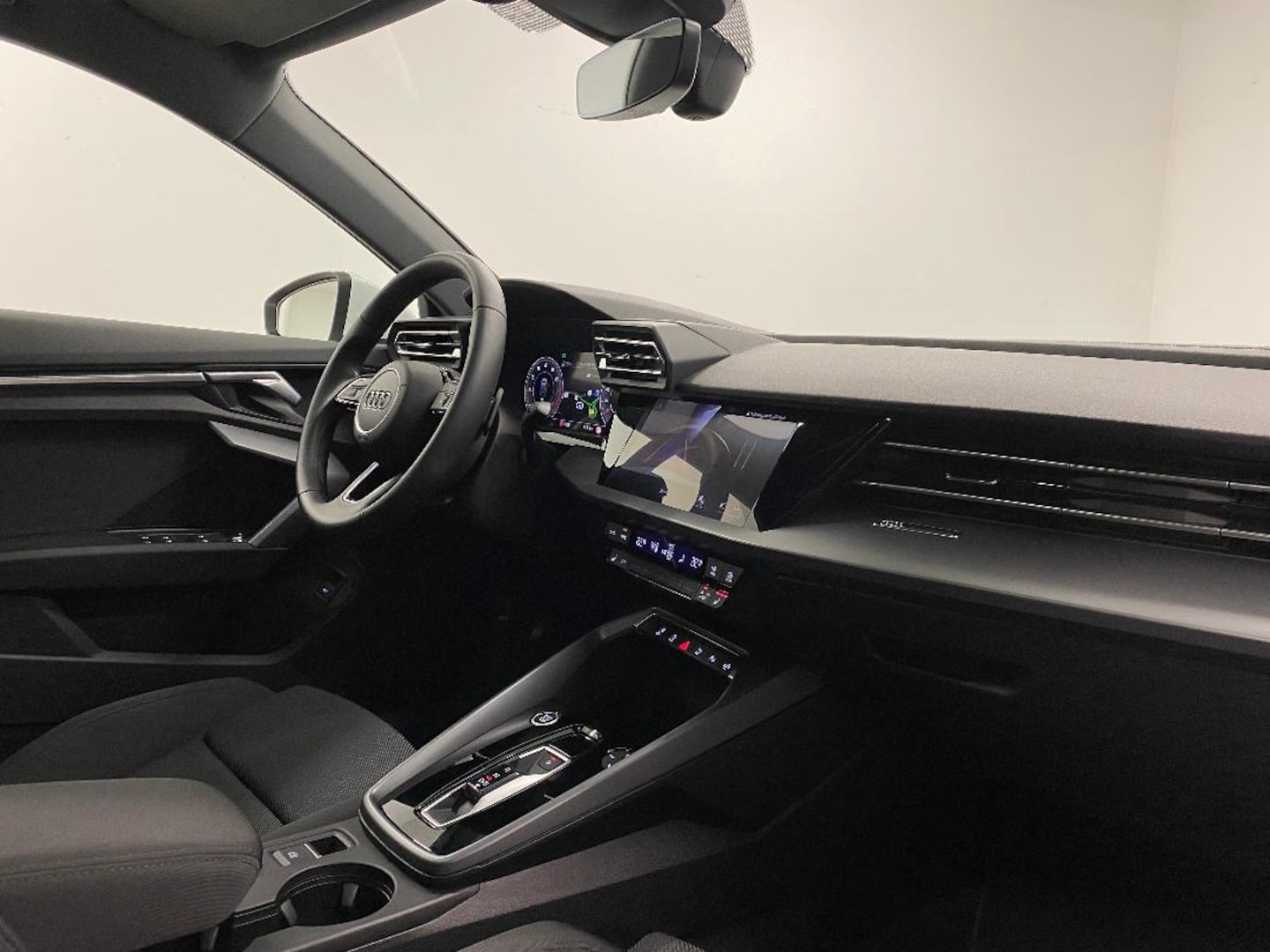 Bild über Audi A3 Sportback advanced 30 TFSI S tronic - für weitere Informationen kontaktieren Sie den Audi Partner