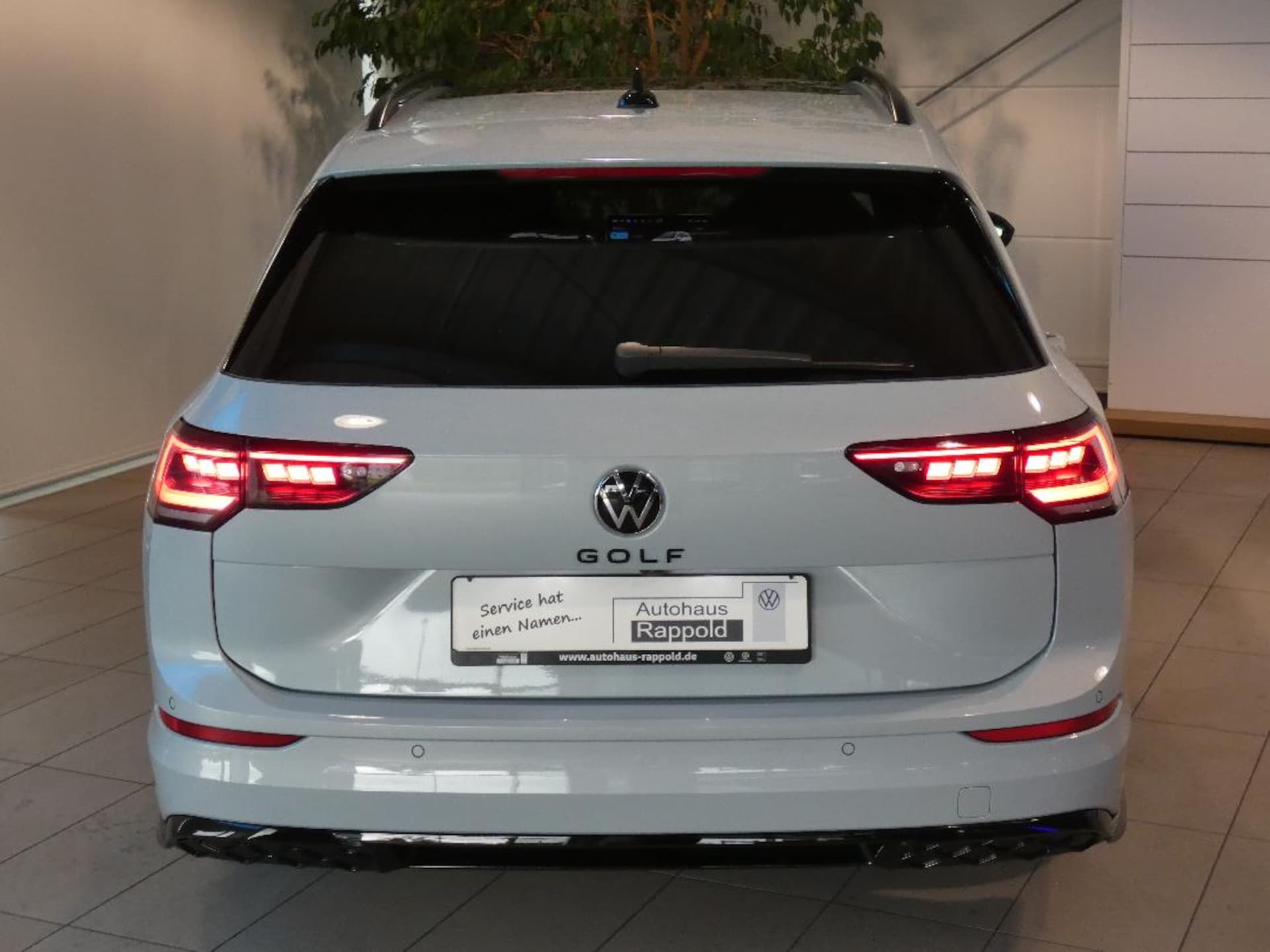 Volkswagen Golf Variant R-Line
