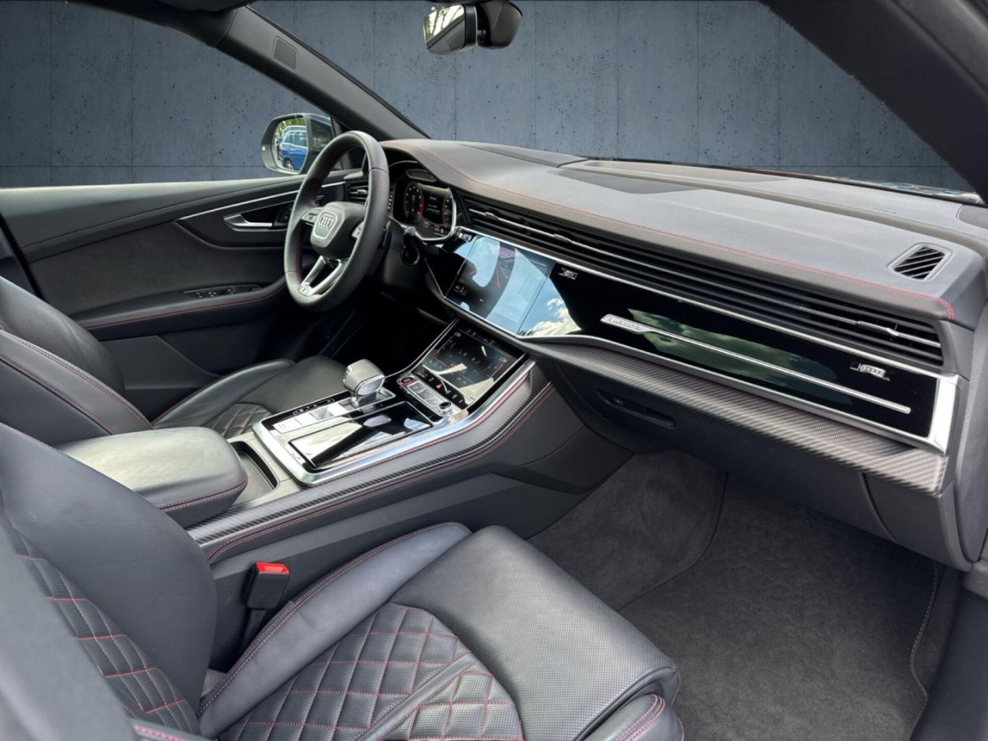 Audi SQ8 SUV