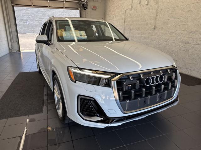 2025 Audi Q7 Premium Plus - Photo 2
