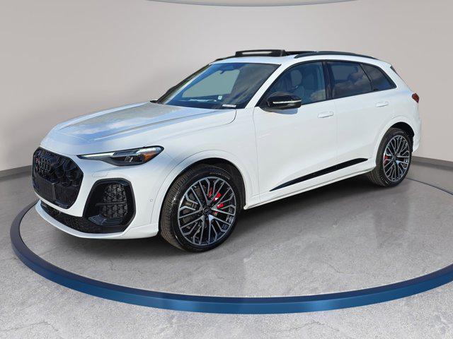 2026 Audi SQ5 Premium Plus quattro's photo
