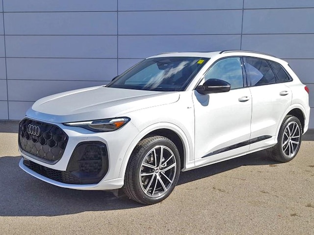 Photo of 2025 Audi Q5