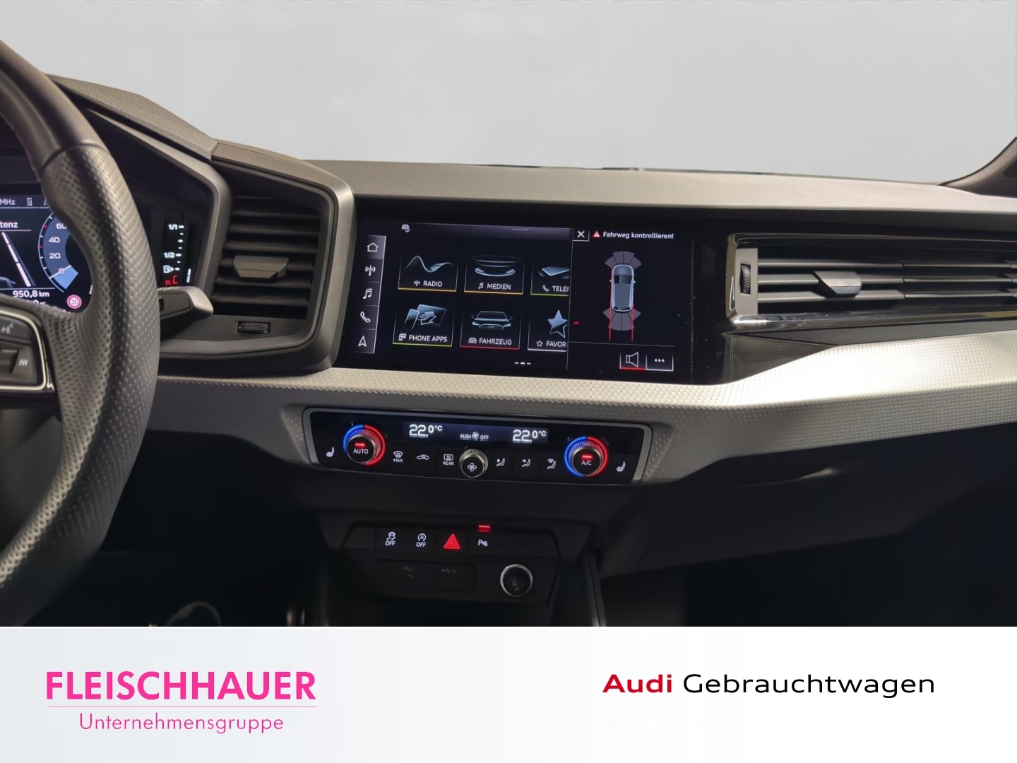 Bild über Audi A1 Sportback S line 30 TFSI S tronic - für weitere Informationen kontaktieren Sie den Audi Partner