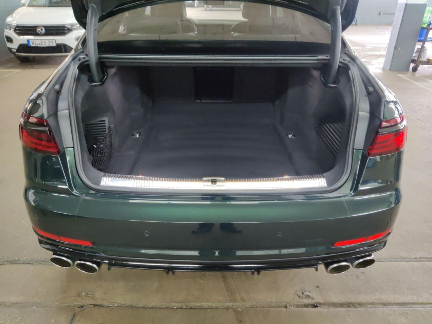 Image about Audi S8 TFSI quattro tiptronic