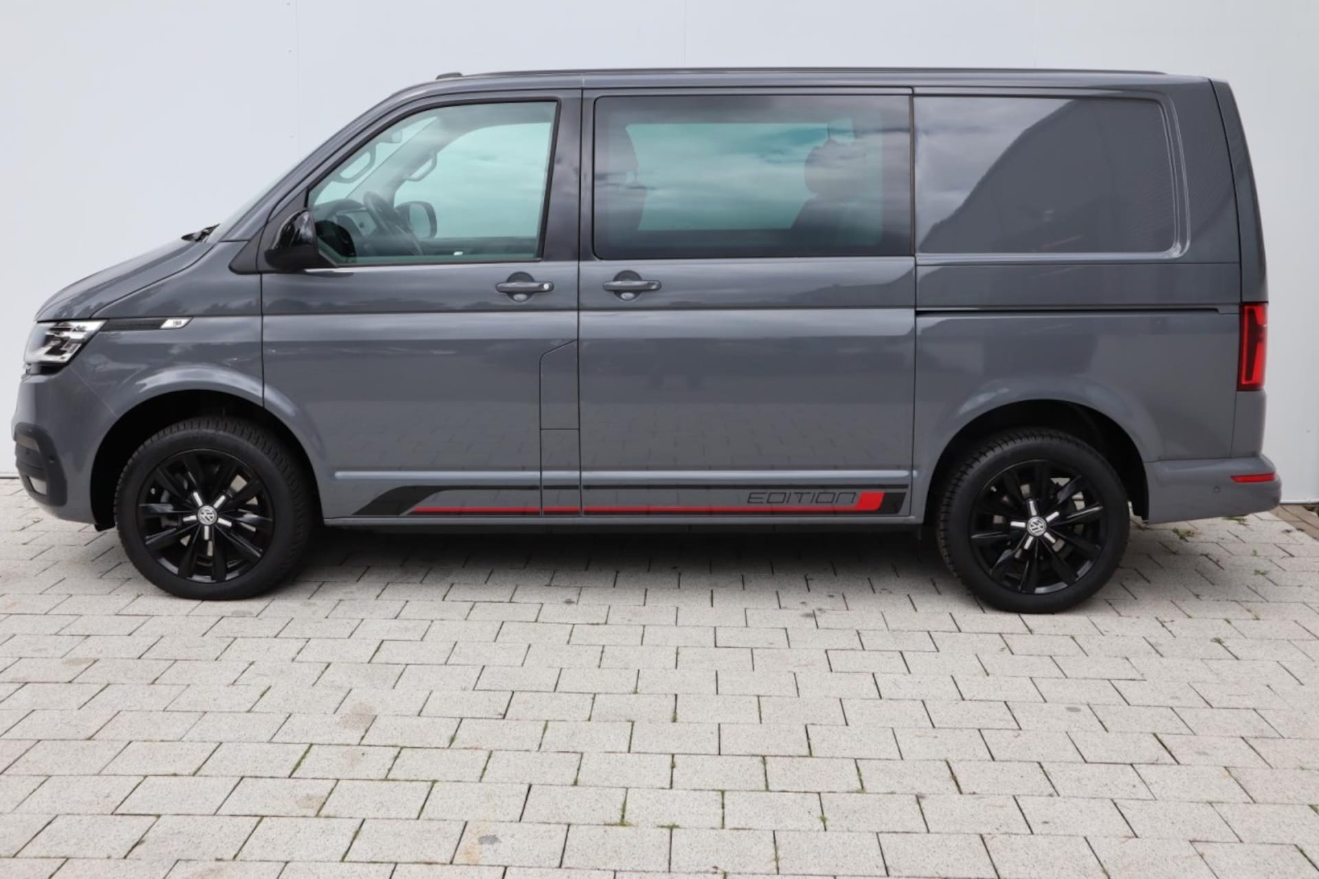 Volkswagen T6.1 Transporter Kasten kurzer Radstand