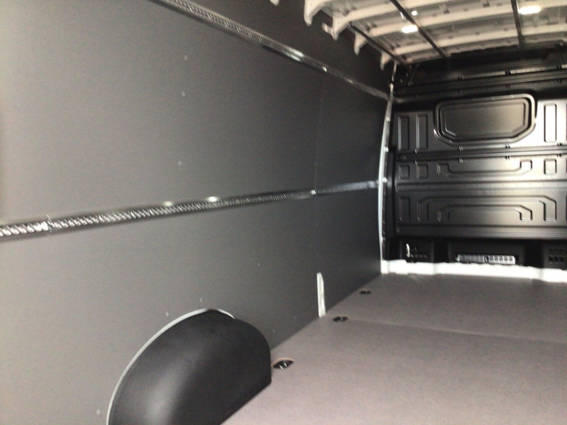 Volkswagen Crafter Kasten langer Radstand