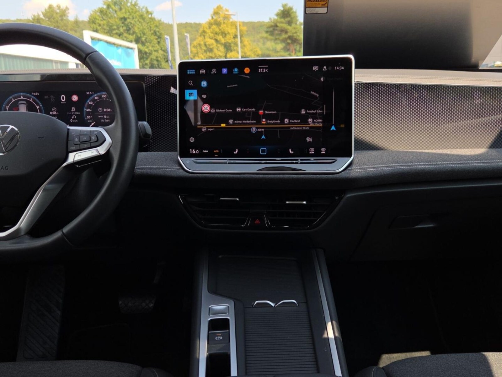 Volkswagen Passat – Bild 8