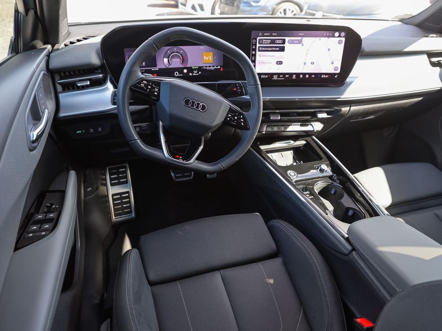 Bild über Audi Q3 SUV TDI 110 kW S tronic - für weitere Informationen kontaktieren Sie den Audi Partner