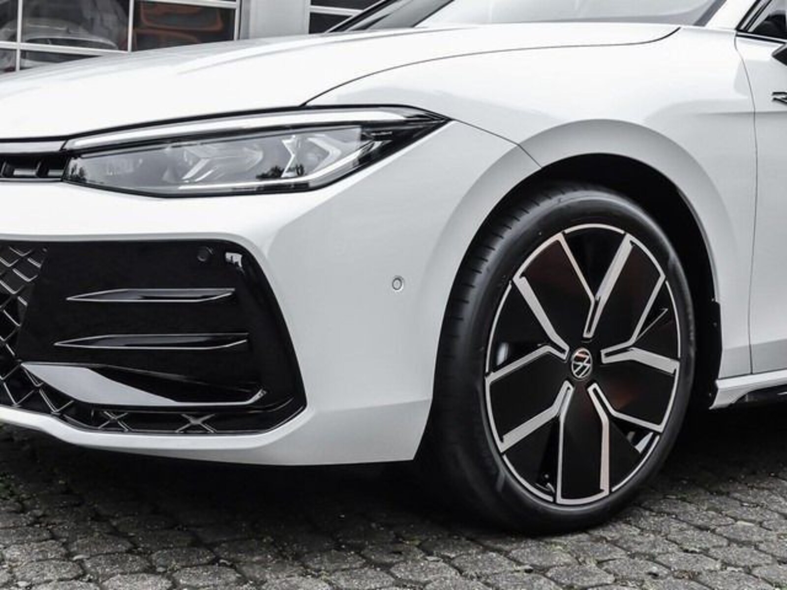 Volkswagen Passat – Bild 10