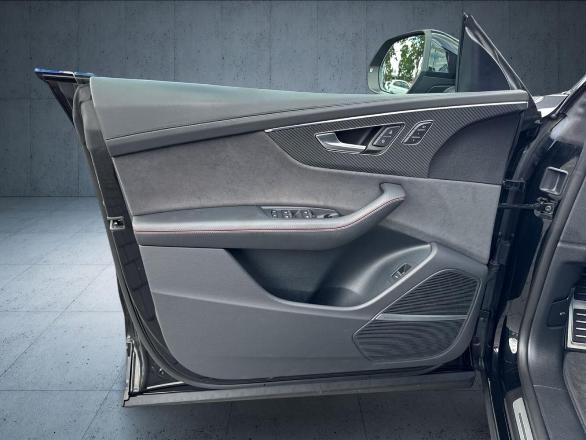 Audi SQ8 SUV