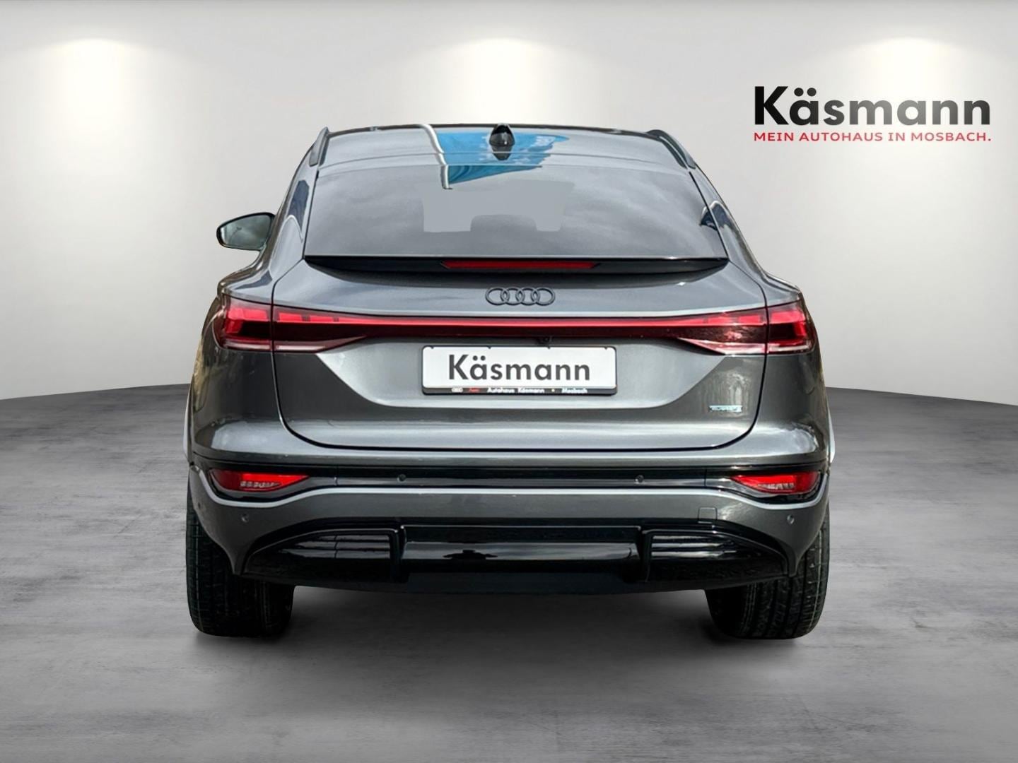 Bild über Audi Q6 Sportback e-tron e-tron quattro 315 kW - für weitere Informationen kontaktieren Sie den Audi Partner