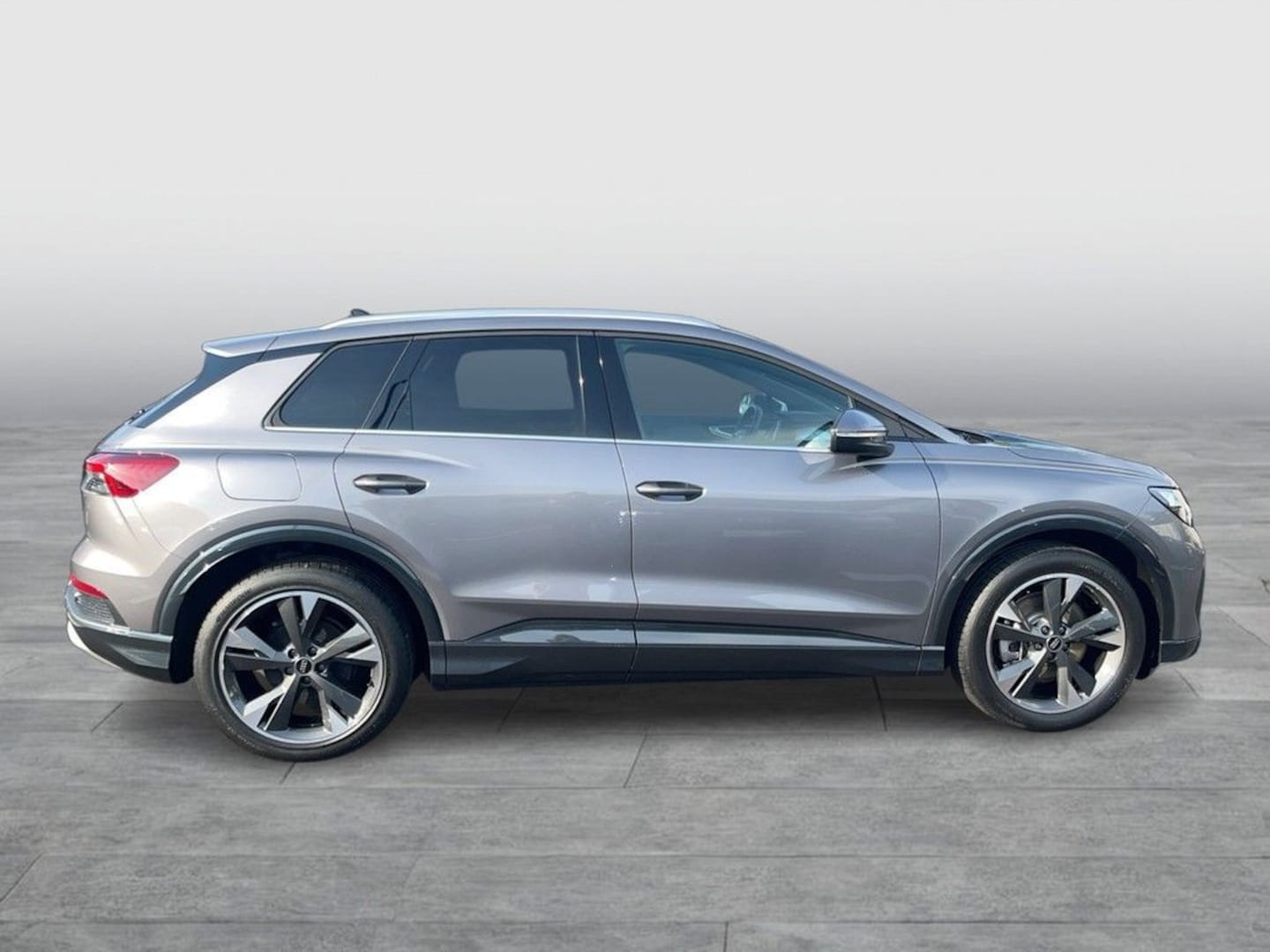 Bild über Audi Q4 e-tron 40 e-tron - für weitere Informationen kontaktieren Sie den Audi Partner