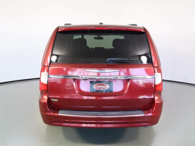2016 Chrysler Town & Country