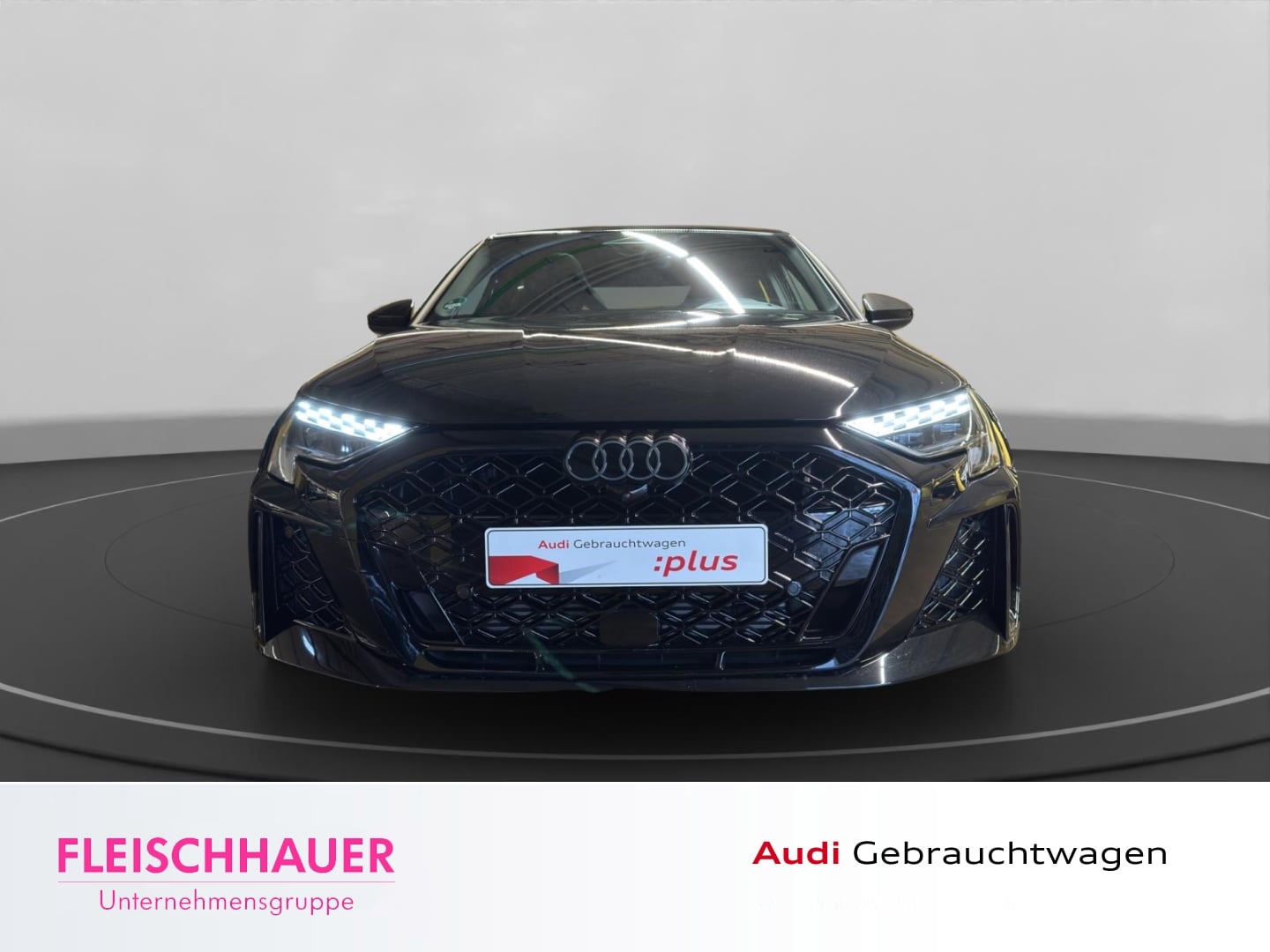 Bild über Audi RS 3 Limousine TFSI quattro 294 kW S tronic - für weitere Informationen kontaktieren Sie den Audi Partner