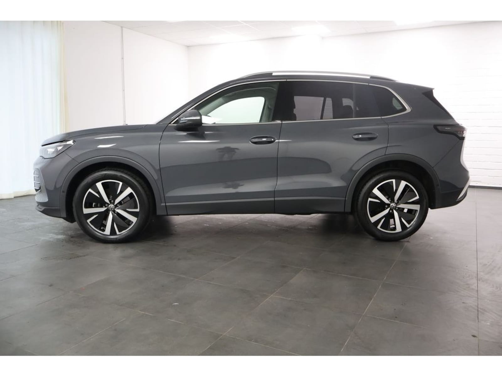 Volkswagen Tiguan – Bild 7