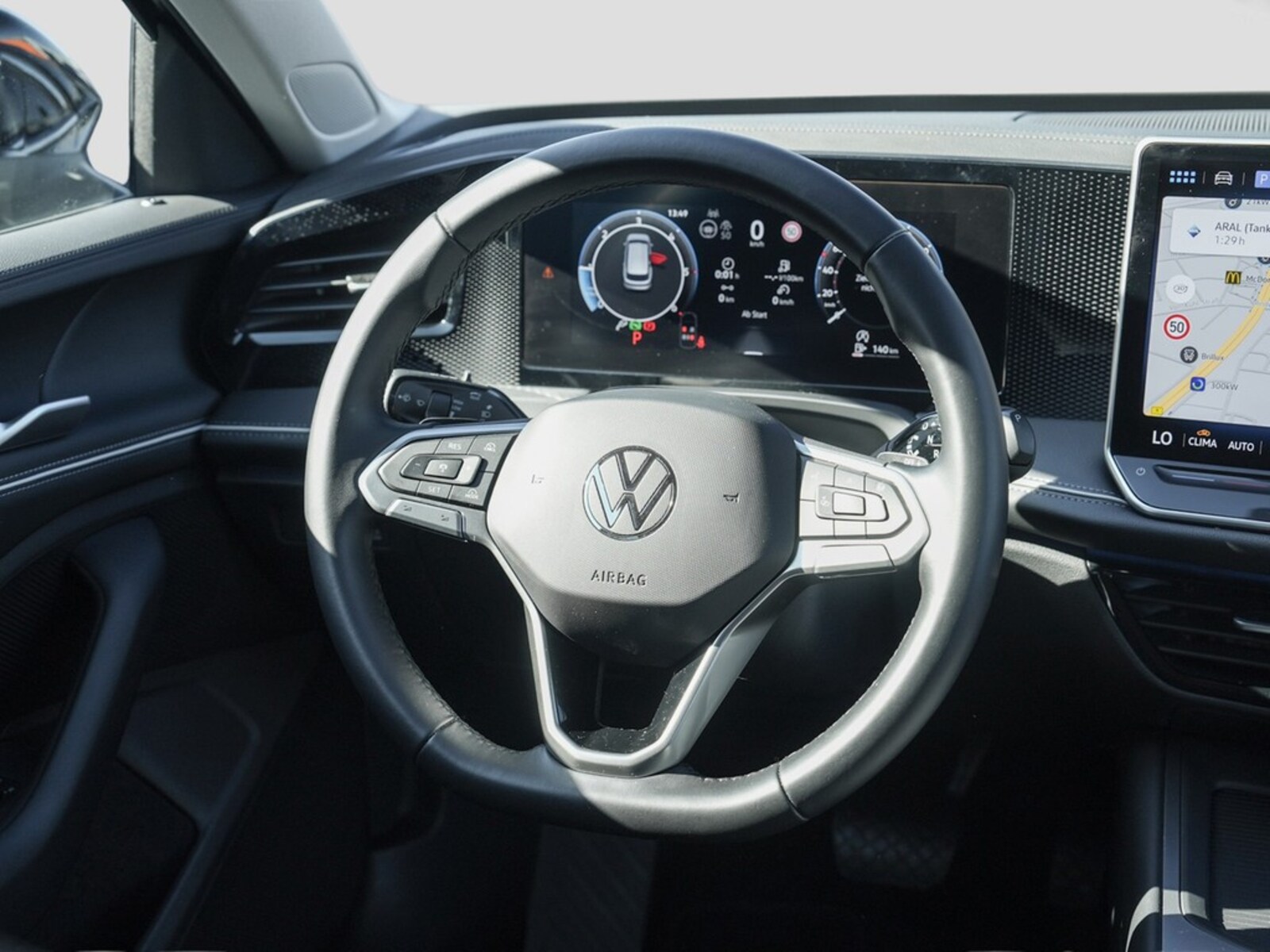 Volkswagen Passat – Bild 12