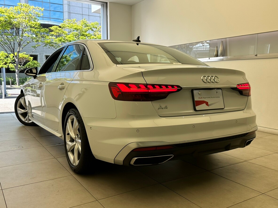 Image about Audi A4 Sedan 35 TDI S line 120(163) kW(PS) S tronic