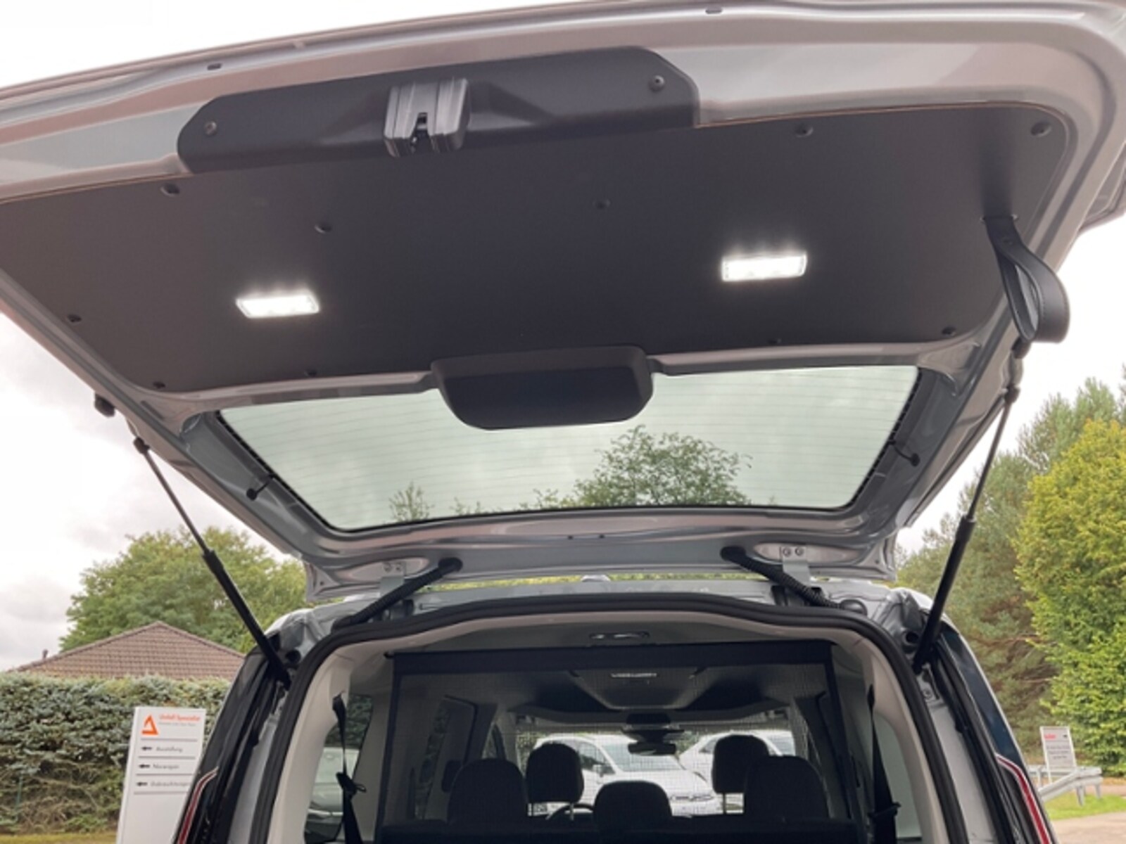 Volkswagen Caddy Maxi – Bild 14