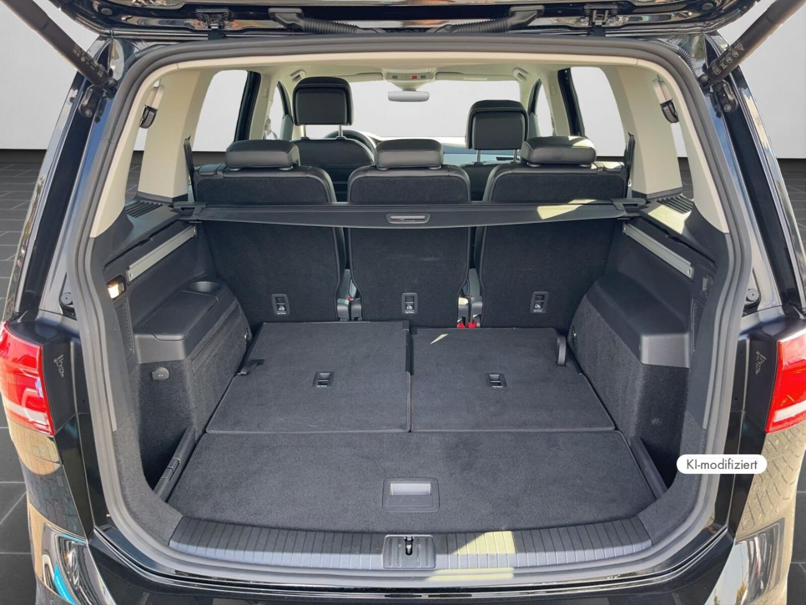 Volkswagen Touran – Bild 15