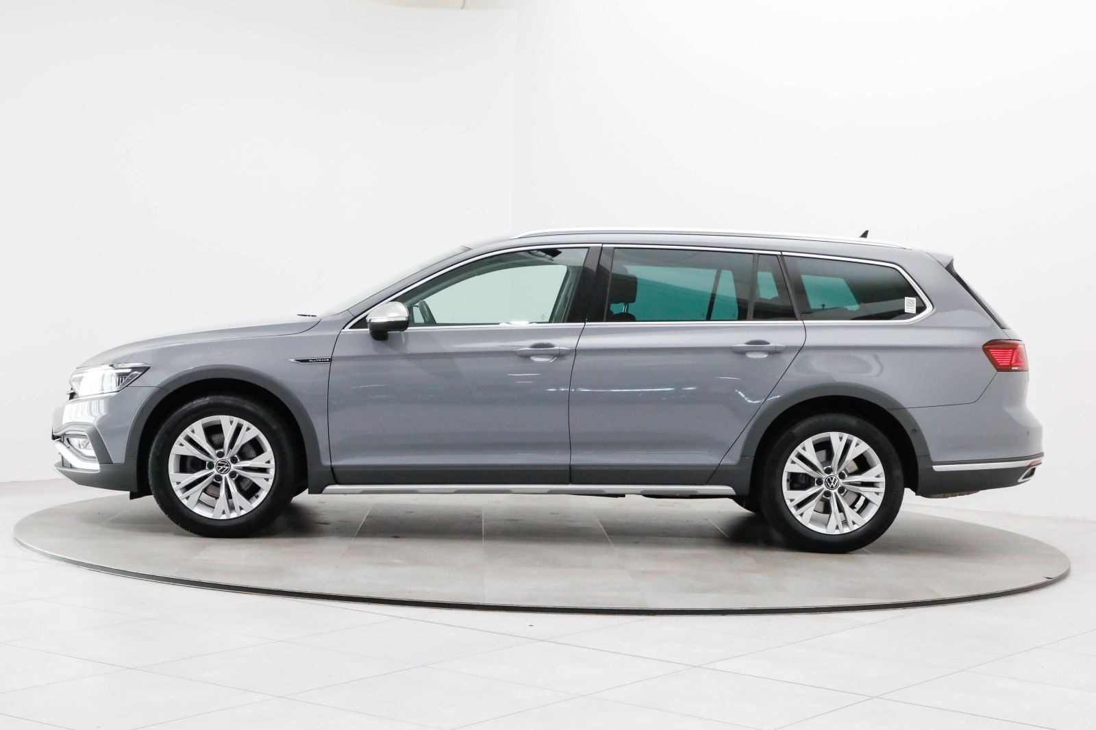 Volkswagen Passat Variant – Bild 8