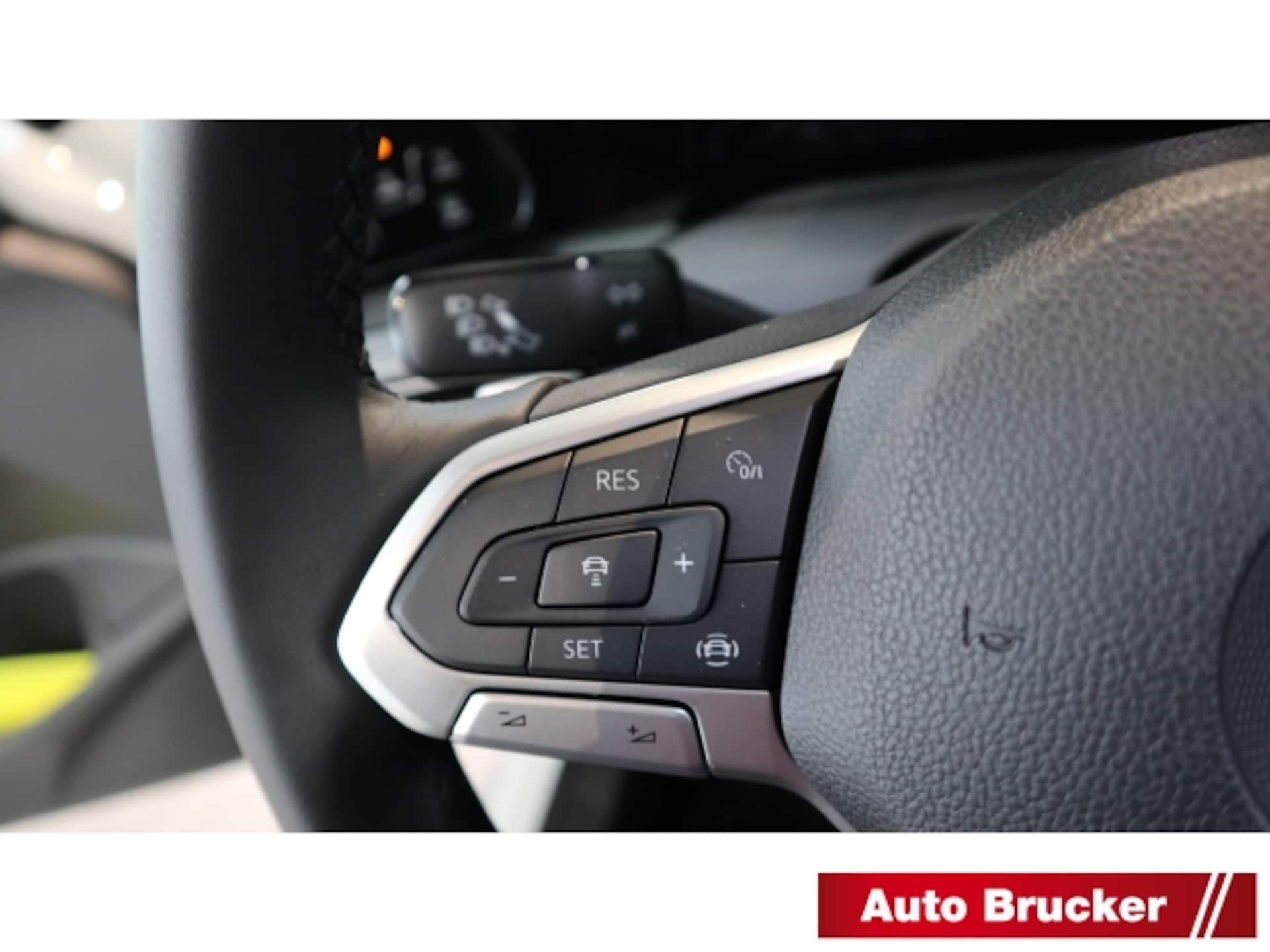 Volkswagen Golf Active