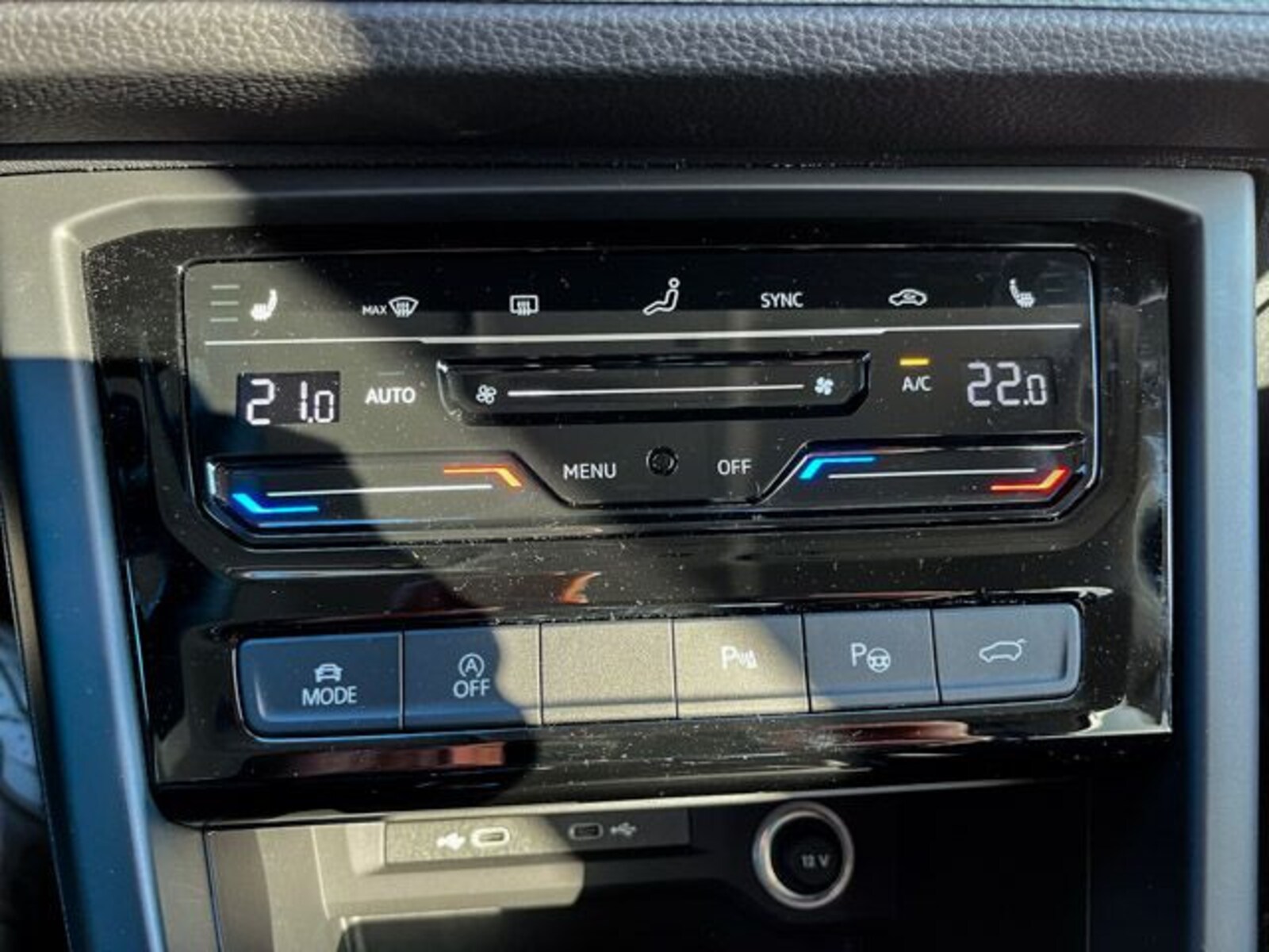 Volkswagen Touran – Bild 12