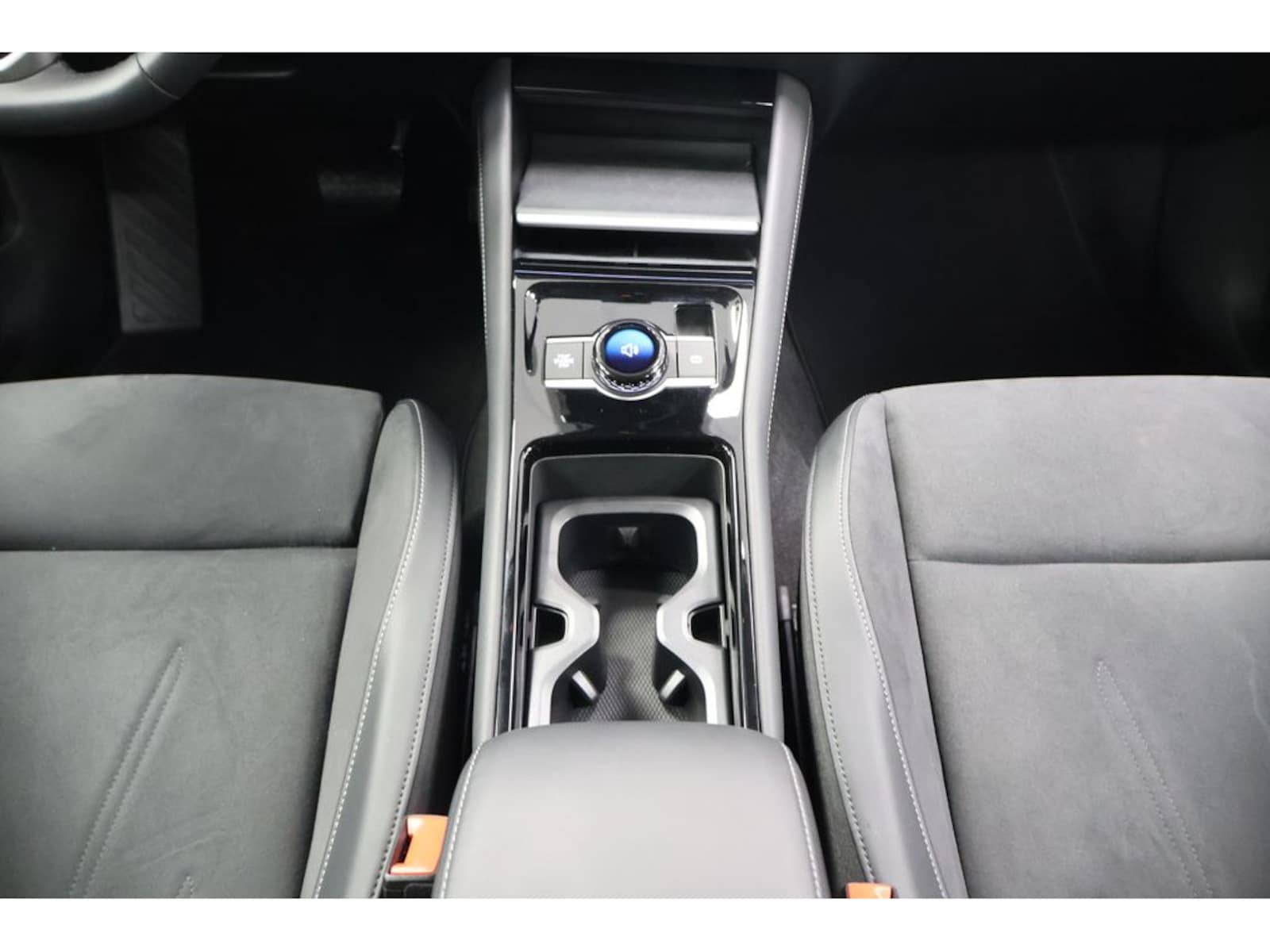 Volkswagen Tiguan – Bild 12