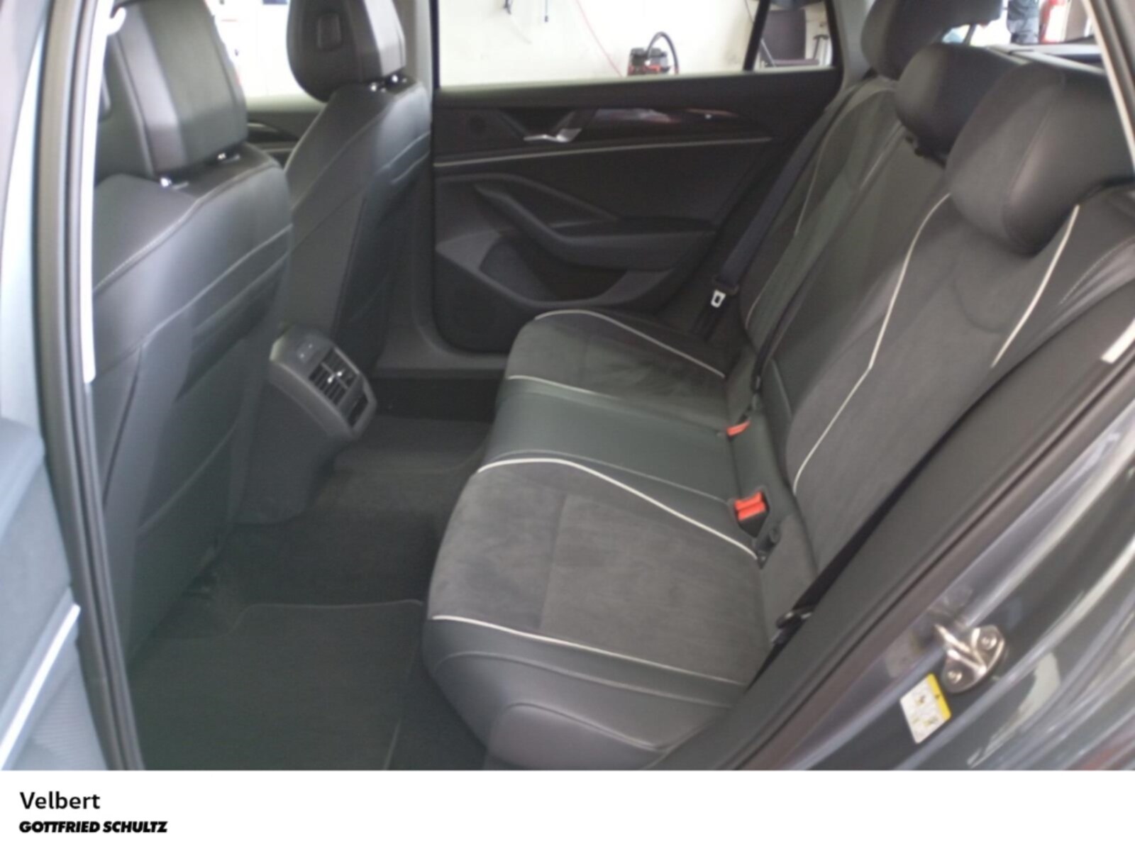 Volkswagen Passat – Bild 10