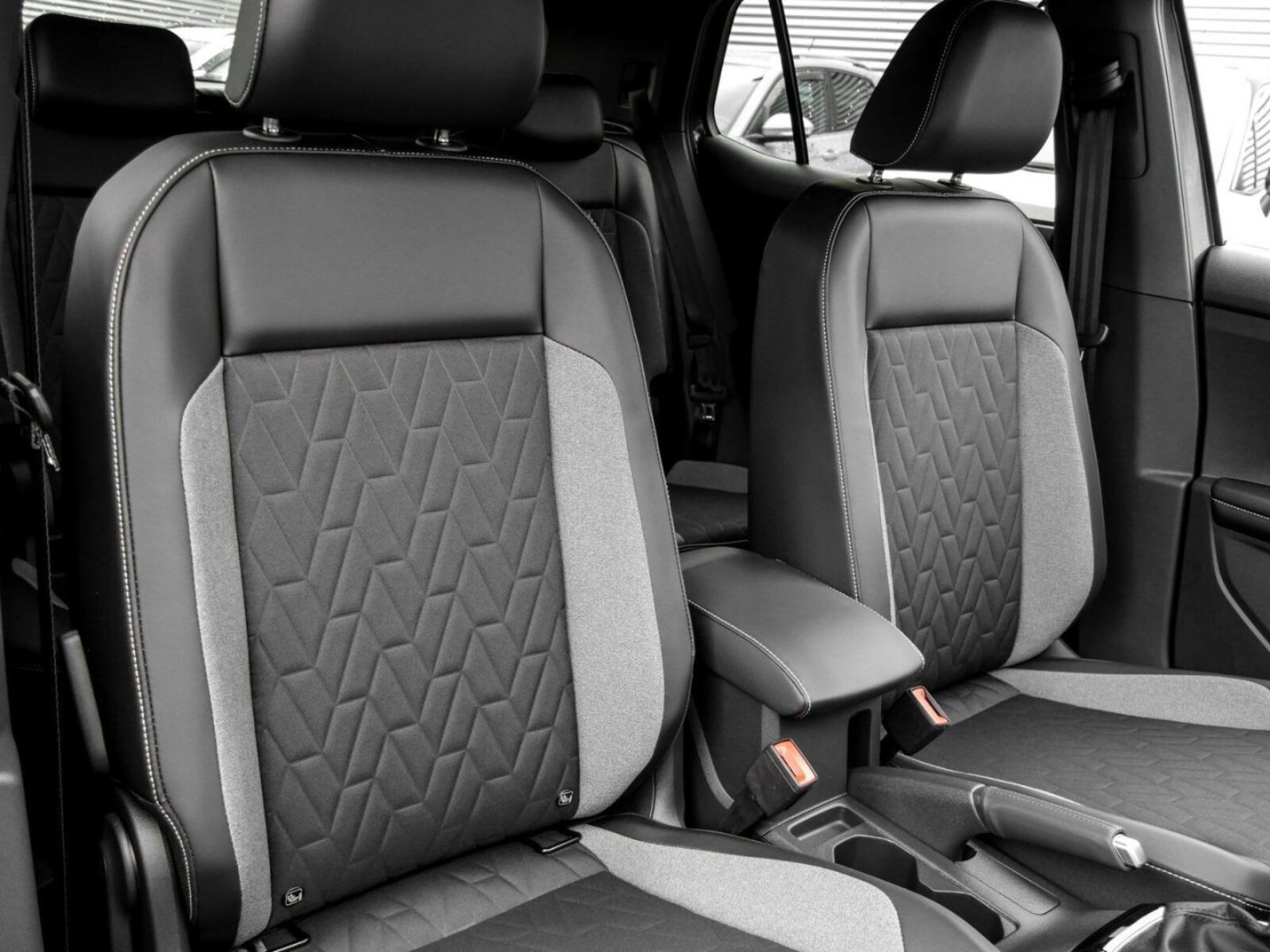 Volkswagen T-Cross – Bild 7