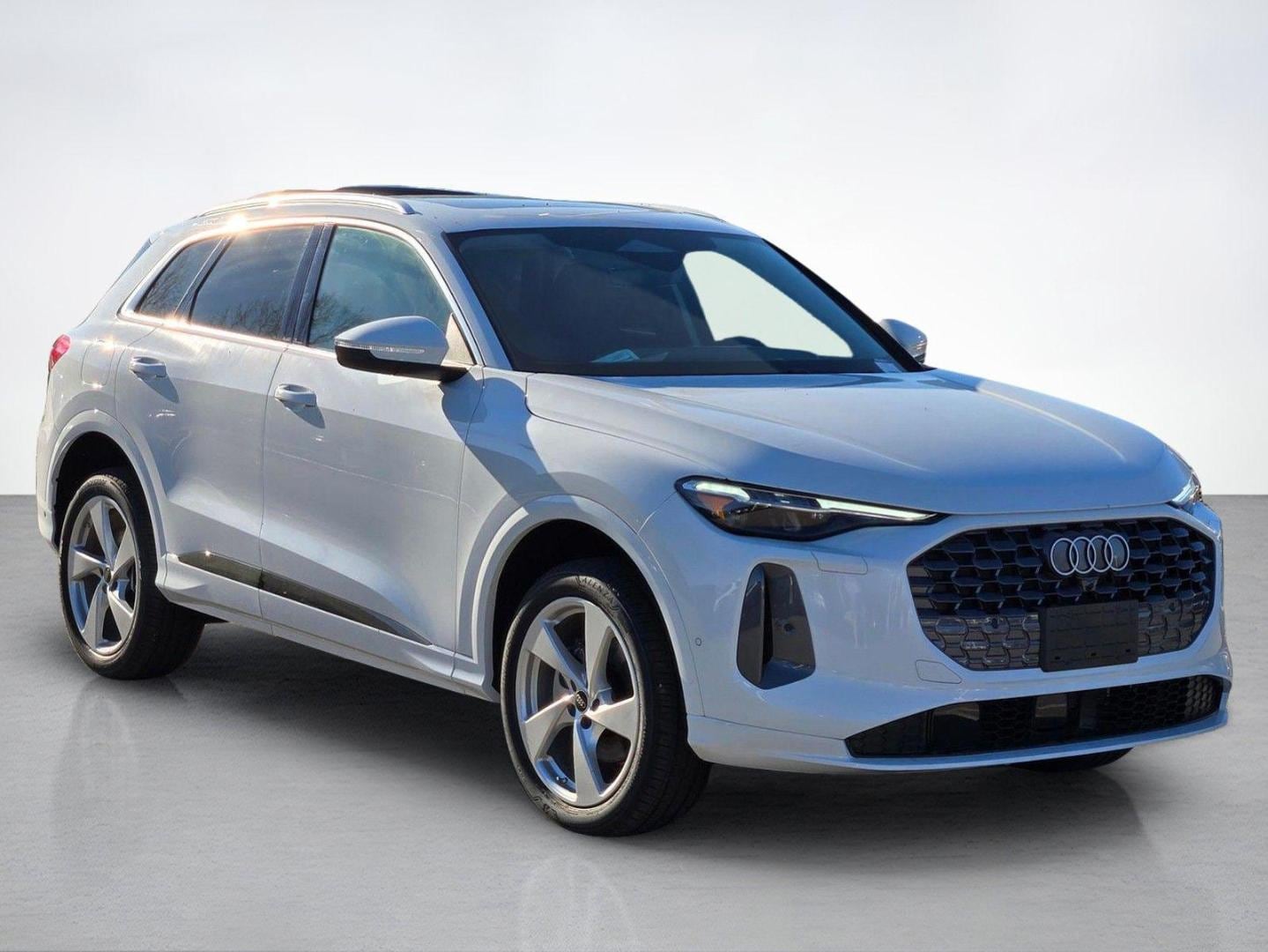 2025 Audi Q5 Premium Plus - Photo 8