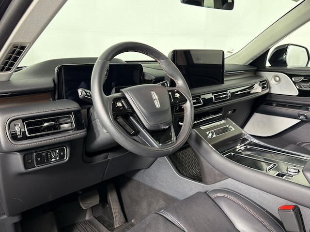 2026 Lincoln Aviator