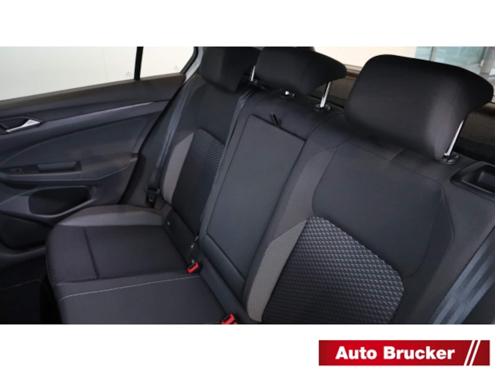 Volkswagen Golf Active