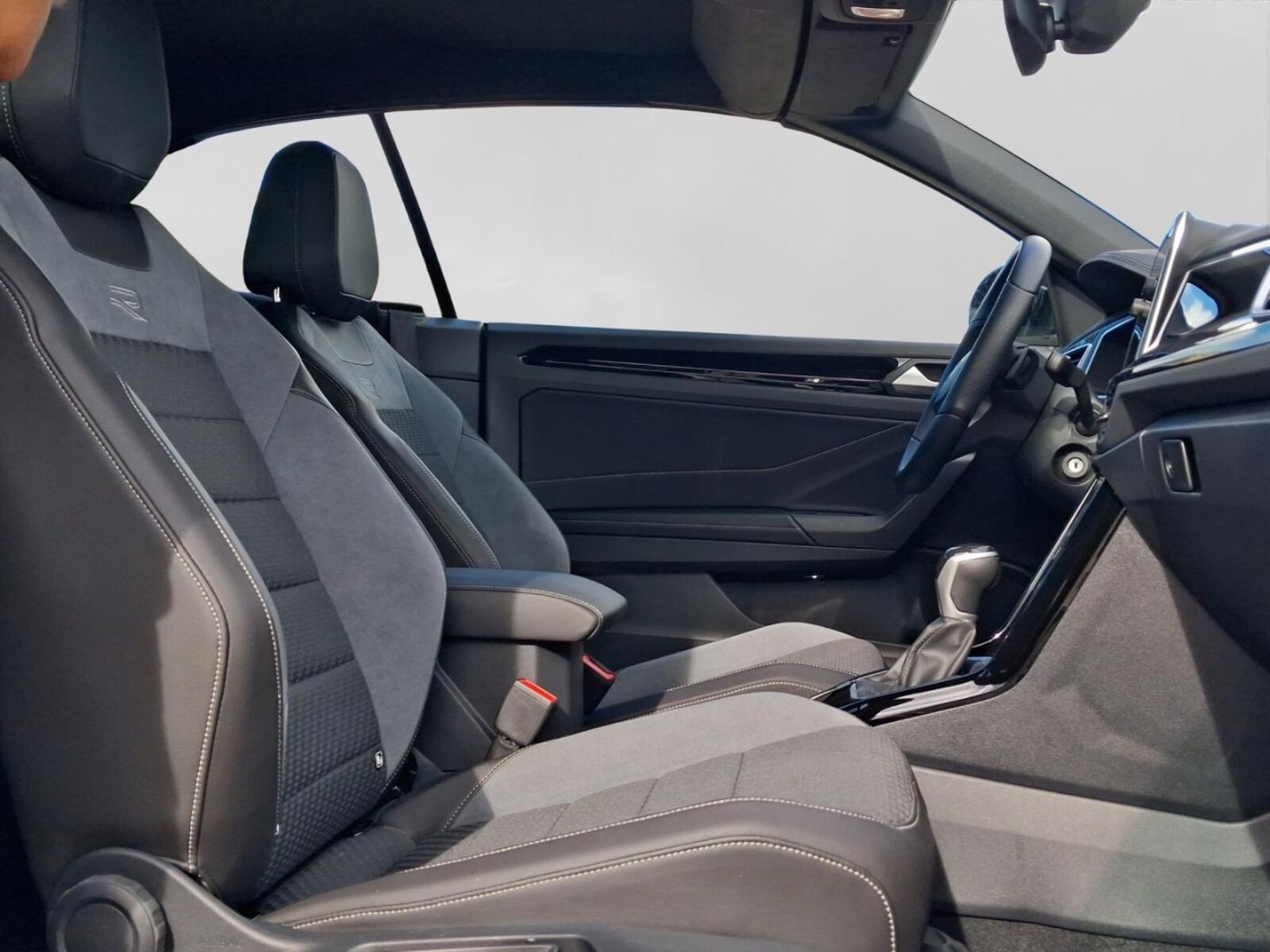 Volkswagen T-Roc Cabriolet – Bild 14