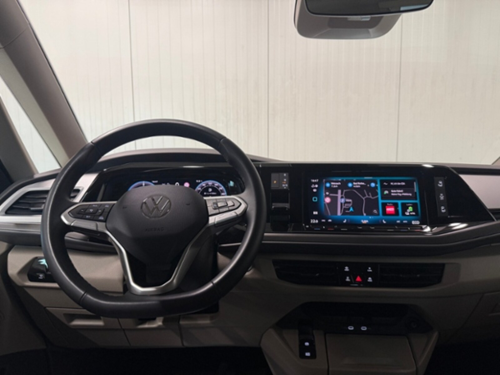 Volkswagen Multivan Langversion – Bild 11