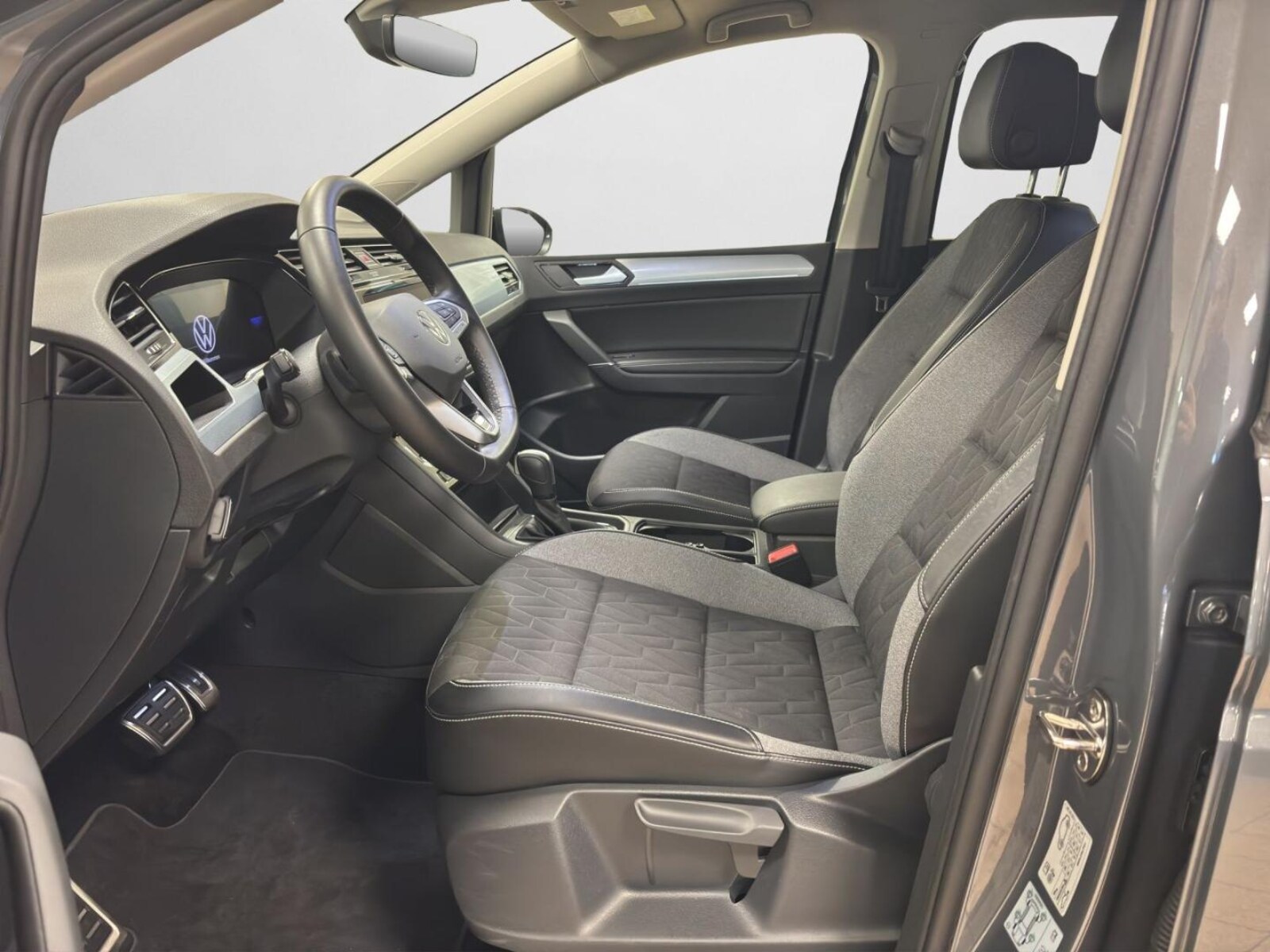 Volkswagen Touran – Bild 12
